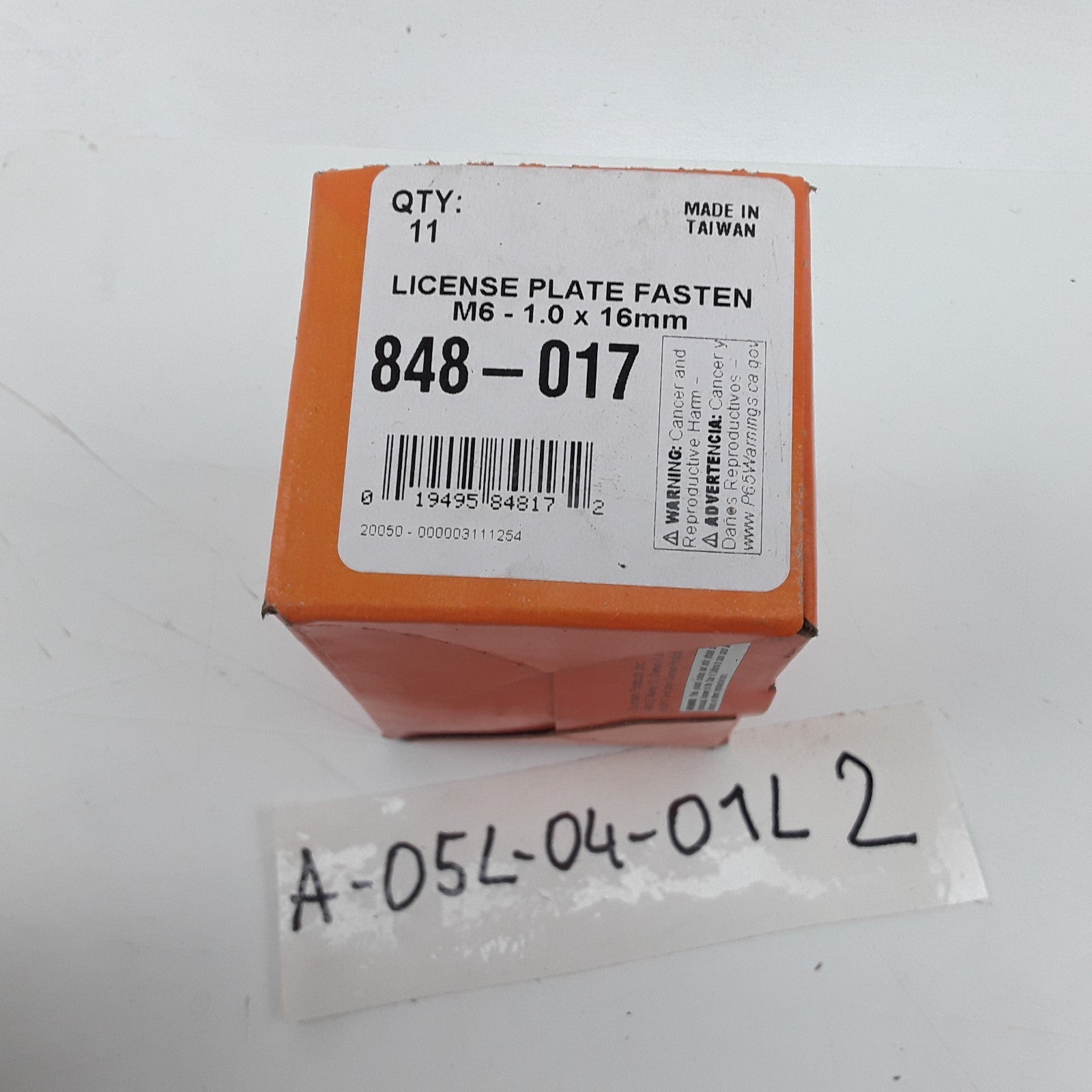 Dorman 848-017 License Plate Fasteners Steel M6-1.0 x 16mm Set of 11