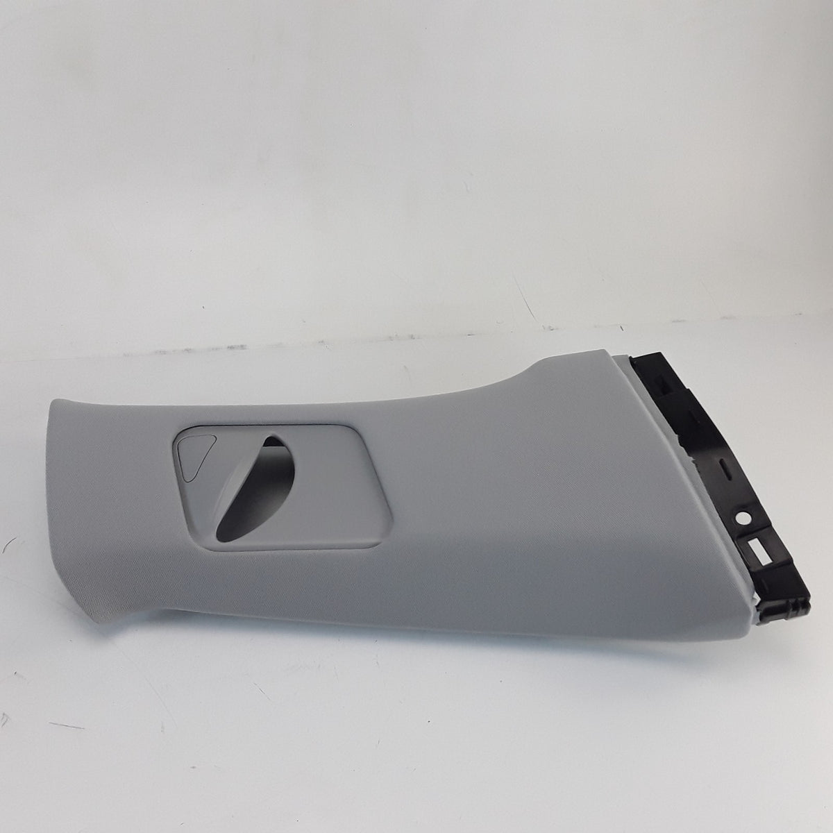 Juniper Right Upper B Pillar Trim For Tesla Model Y 1935482-70-E