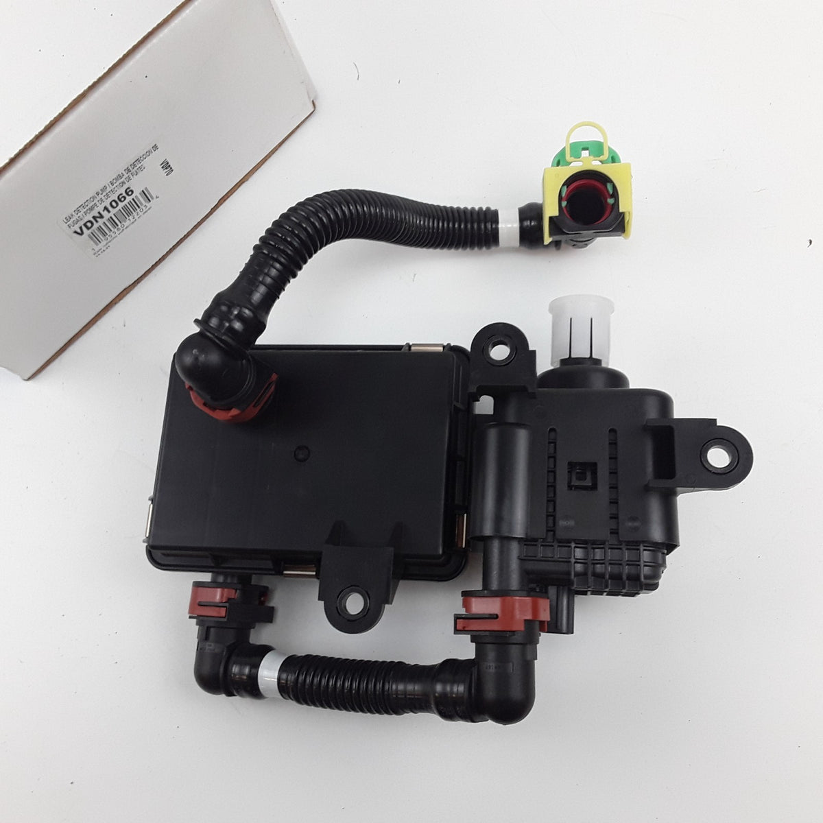 Carquest VDN1066 Fuel Vapor Leak Detection Pump Fits Subaru Forester (2011-2014)