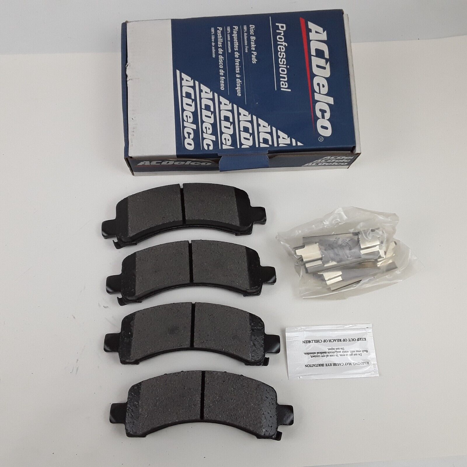ACDelco 17D974MH Semi-Metallic Disc Brake Pad Set for Chevrolet, GMC 2003-2020