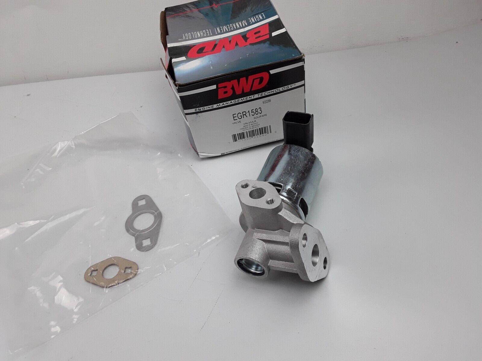 Exhaust Gas Recirculation EGR Valve for Chrysler Pacifica 2004 2005 2006 3.5L - HotCarParts