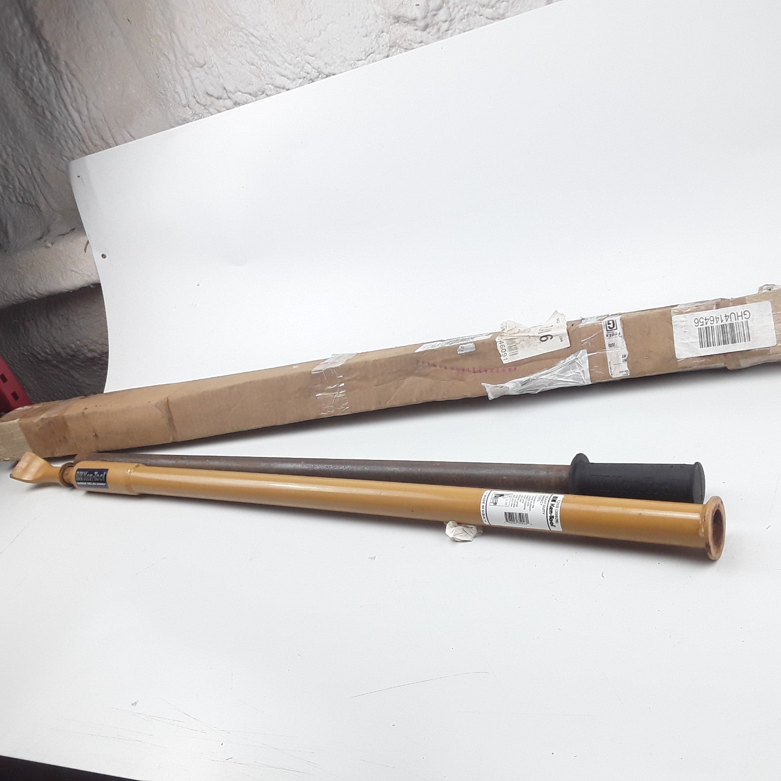 Ken-Tool 35926 Impact Bead Breaker Heavy-Duty Length 50" Extended Length 80"