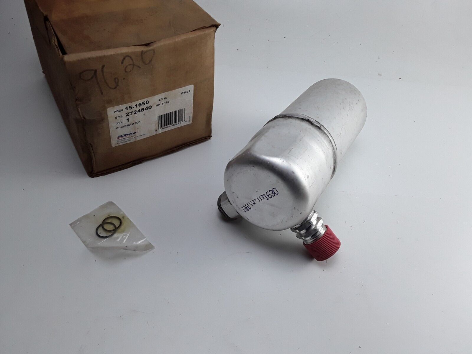 Genuine A/C Accumulator For Buick Century,Chevrolet Celebrity,Oldsmobile Cutlass - HotCarParts