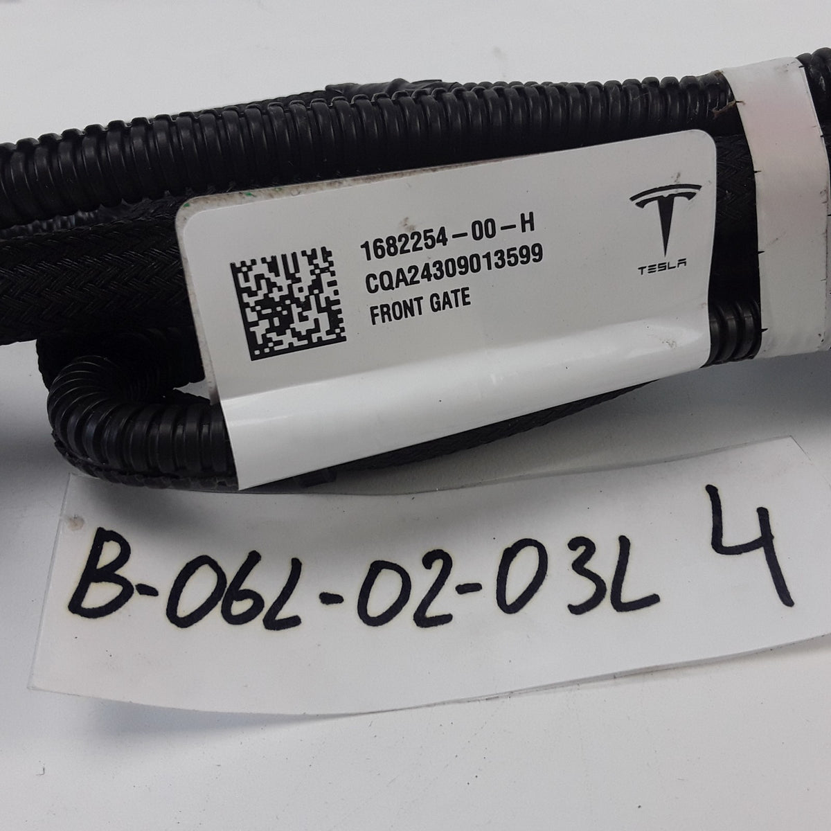 for Tesla Cybertruck Front Gate Fascia Wiring Harness 1682254-00-H Genuine OEM