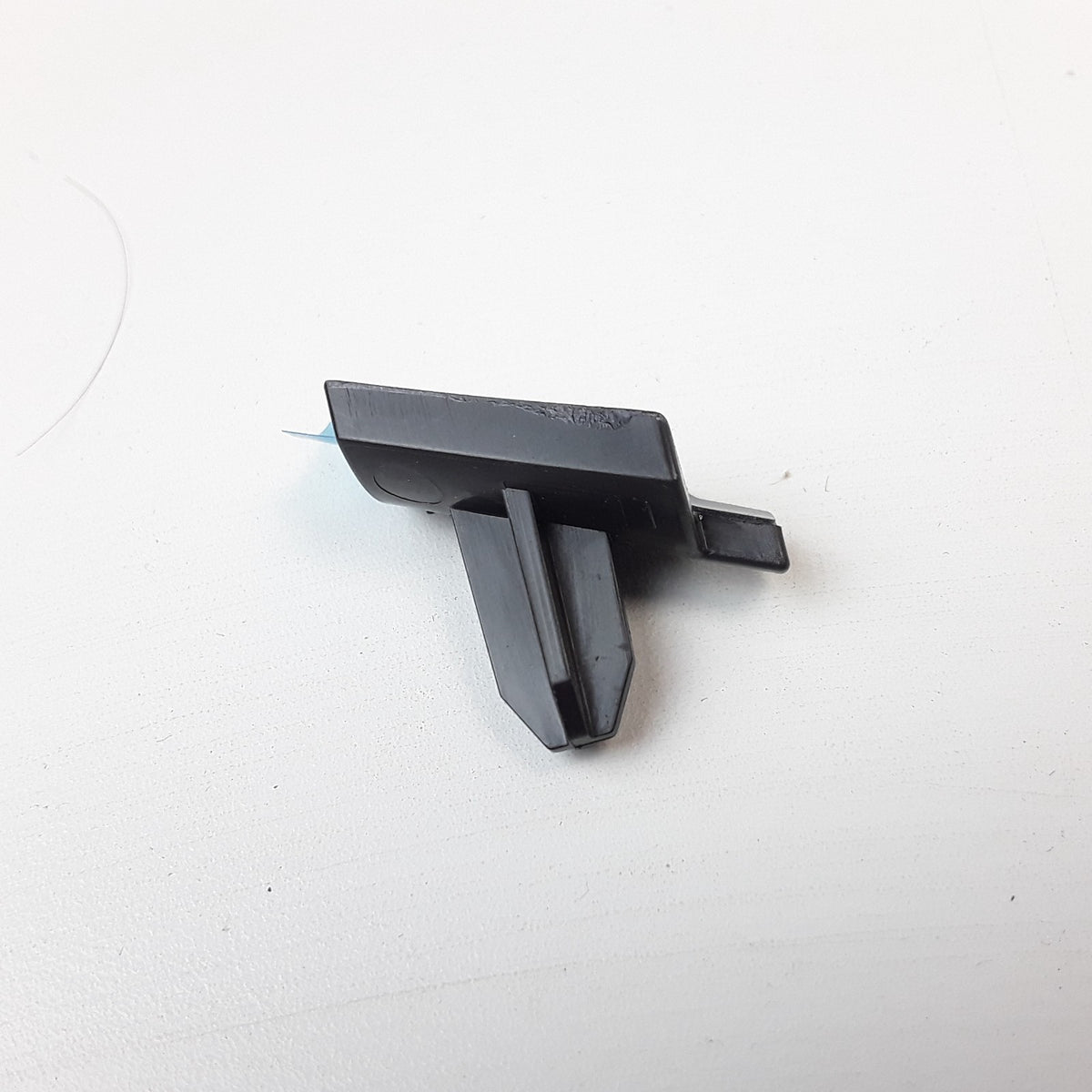 1694509-00-D Left Hand Spoiler Datum Pin For Tesla Model 3 2024 Genuine OEM New