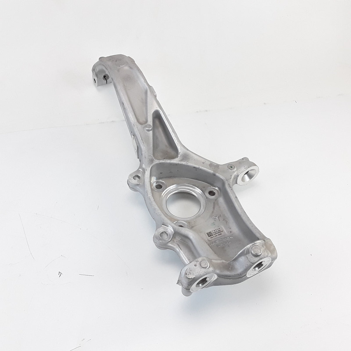For Tesla Model 3 2017-2023 LH Front Suspension Steering Knuckle 1044311-00-E