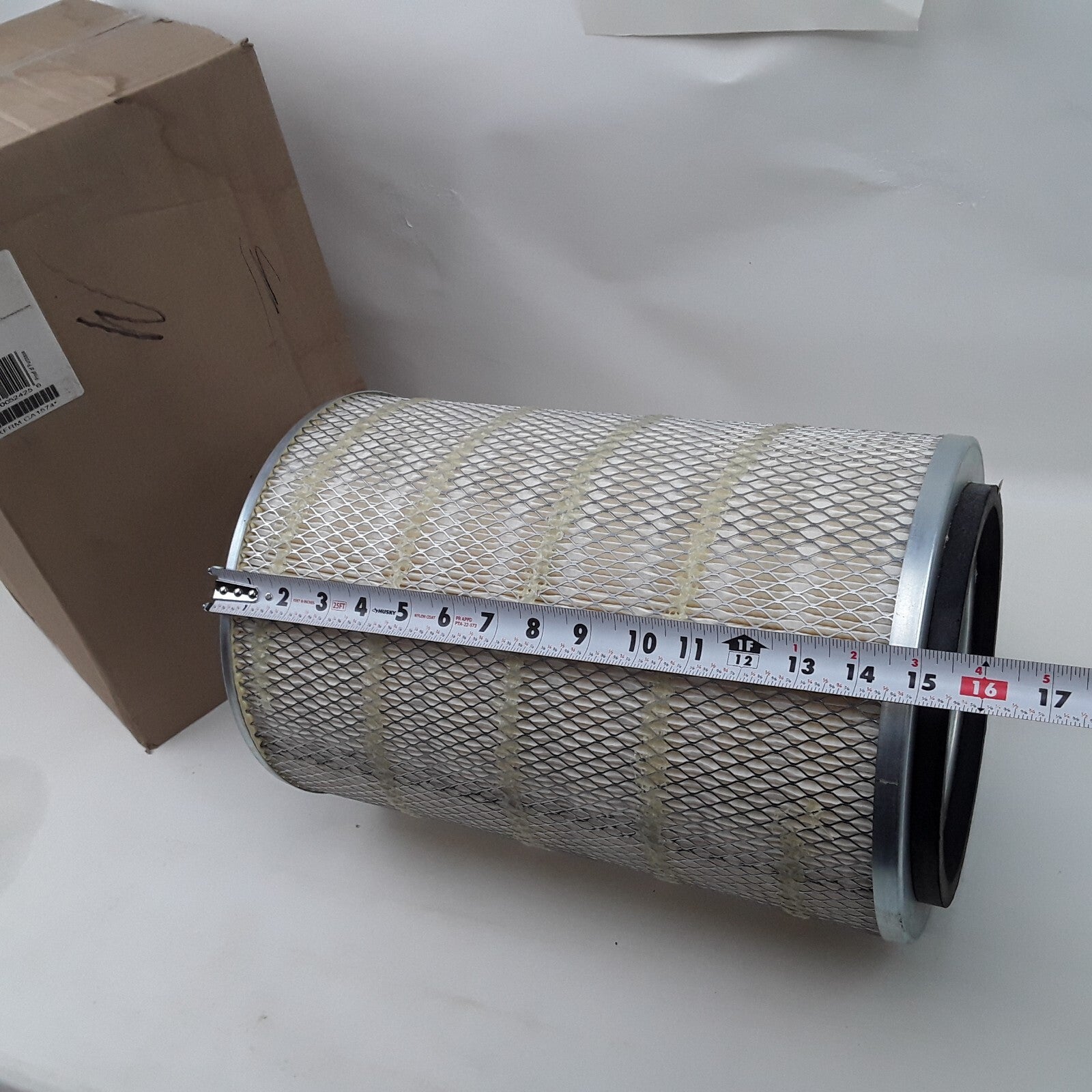 Air Filter Fits Ford C8000 CF6000 1988 CF8000 1993 CL9000 1985-96 F-8000 1984 96