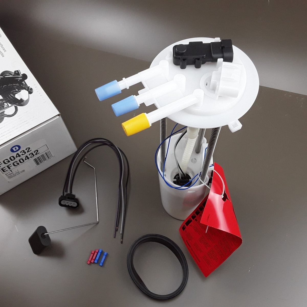 Delphi FG0432 Fuel Pump Module Assembly Fits GMC Sonoma Chevrolet S10 (2004)