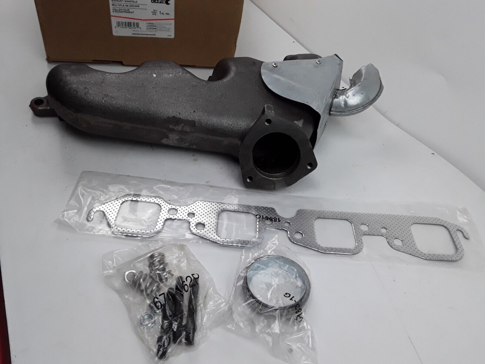 Exhaust Manifold W/Gaskets Hardware Dorman 674-239 For Chevrolet,GMC 1990-1998 - HotCarParts