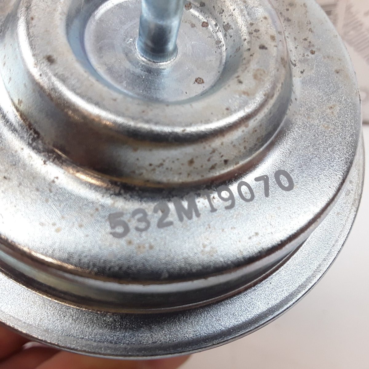 DriveWorks 41531 Exhaust Gas Recirculation (EGR) Valve Fits Heavy Duty Vehicle