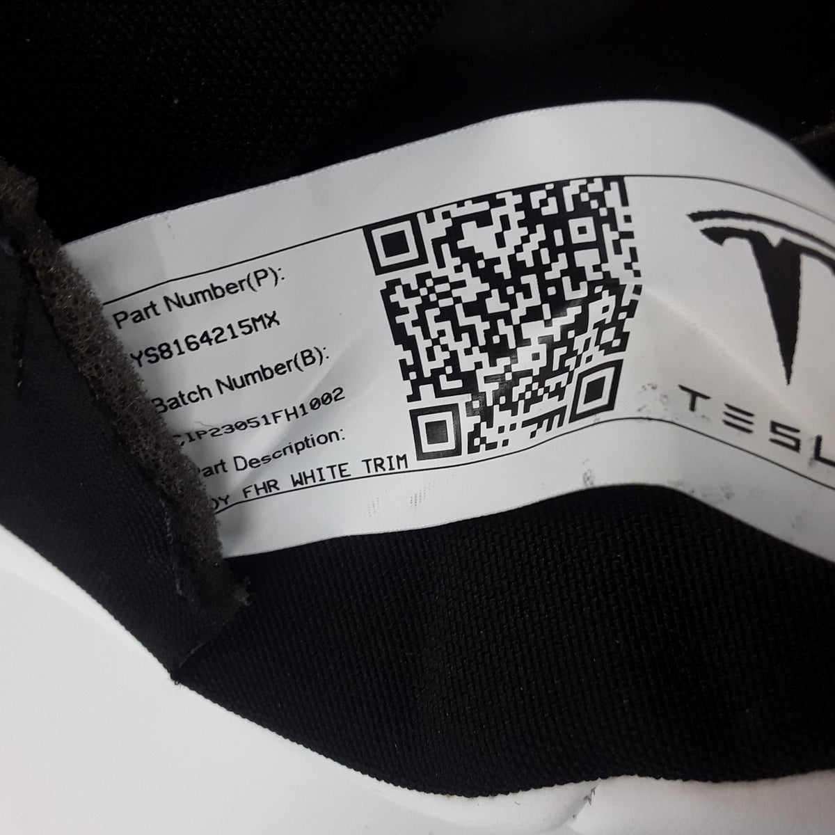 Tesla Model 3 2017-2023 Front LH RH Seat Headrest White 1623798-92-C Genuine OEM
