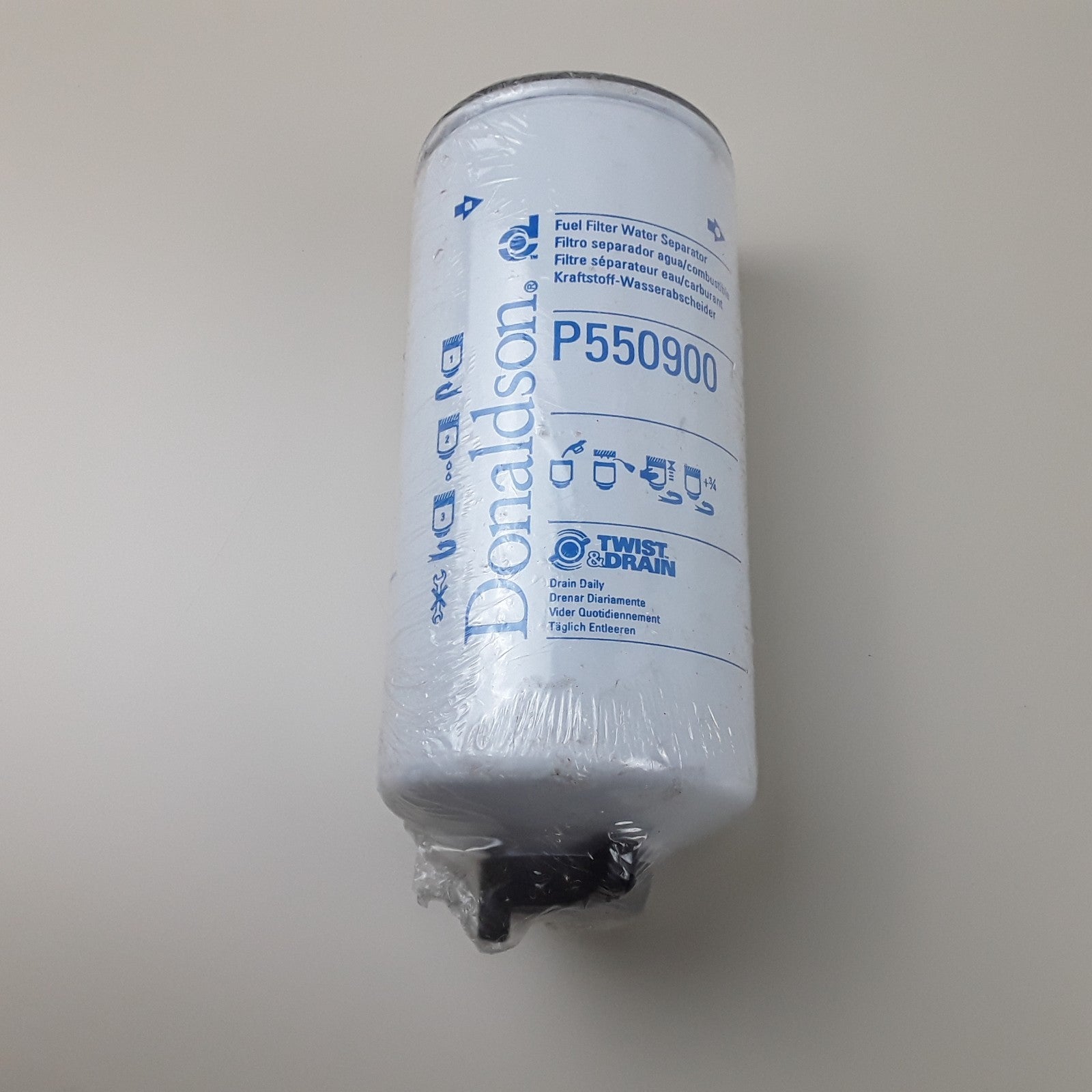 Donaldson P550900 Fuel Filter Water Separator For Western Star, Sterling Truck
