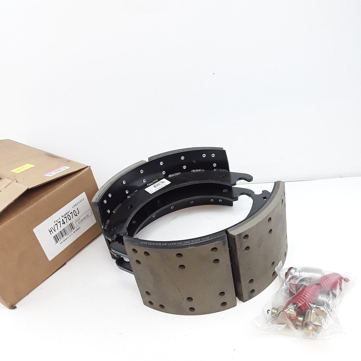 Haldex HV774707QJ Drum Brake Shoe and Hardware Kit For 16-1/2" Meritor Q Plus