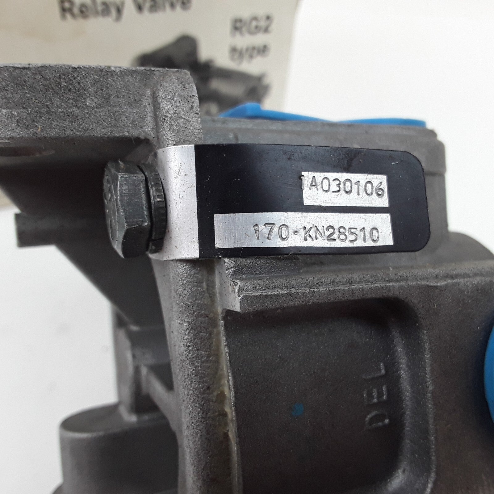 Automann 170-KN28510 Truck RG-2 Type Relay Valve 5.6 PSI Crack Pressure