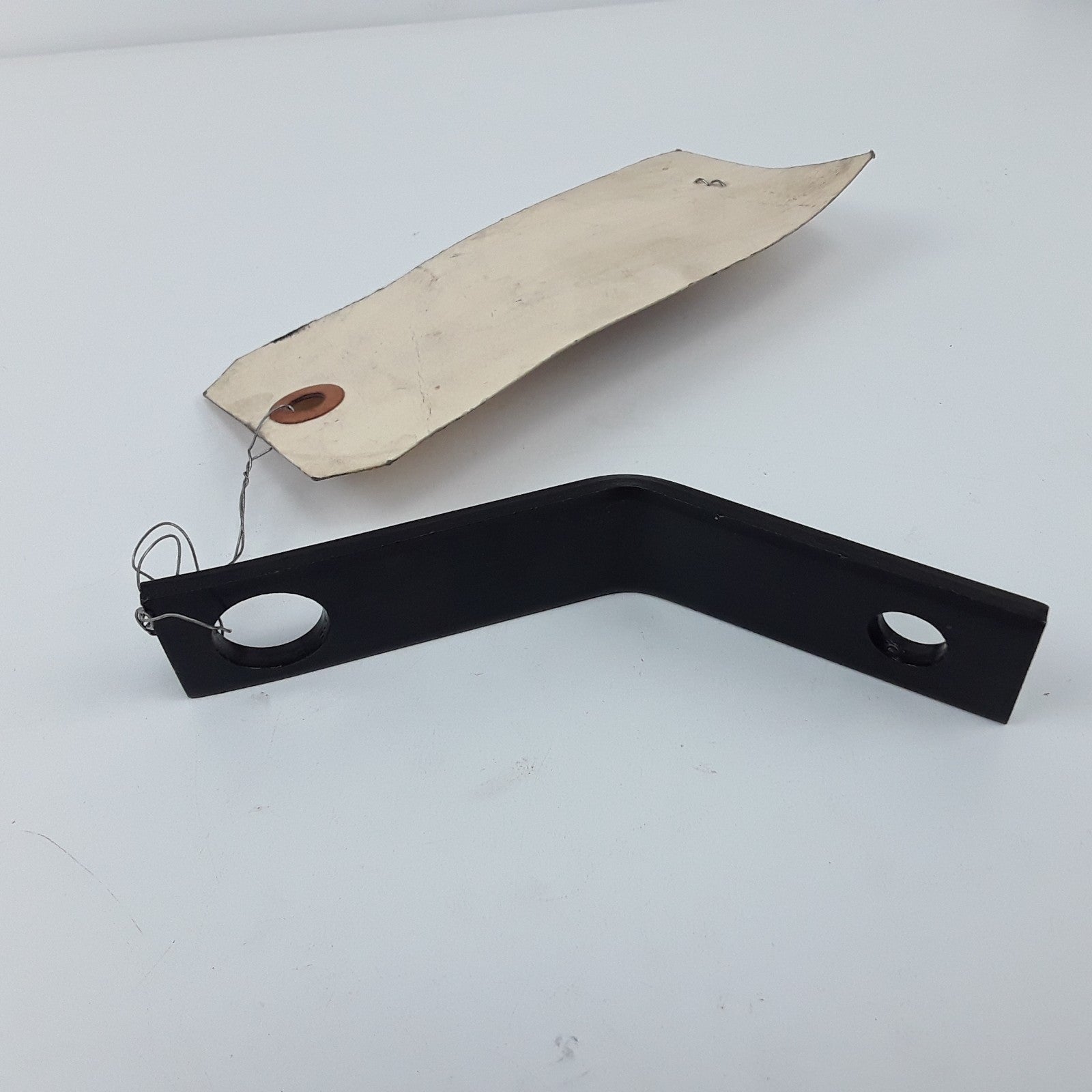 Volvo 8022408 Multi-Purpose Bracket Assembly Fits Mack Volvo Trucks