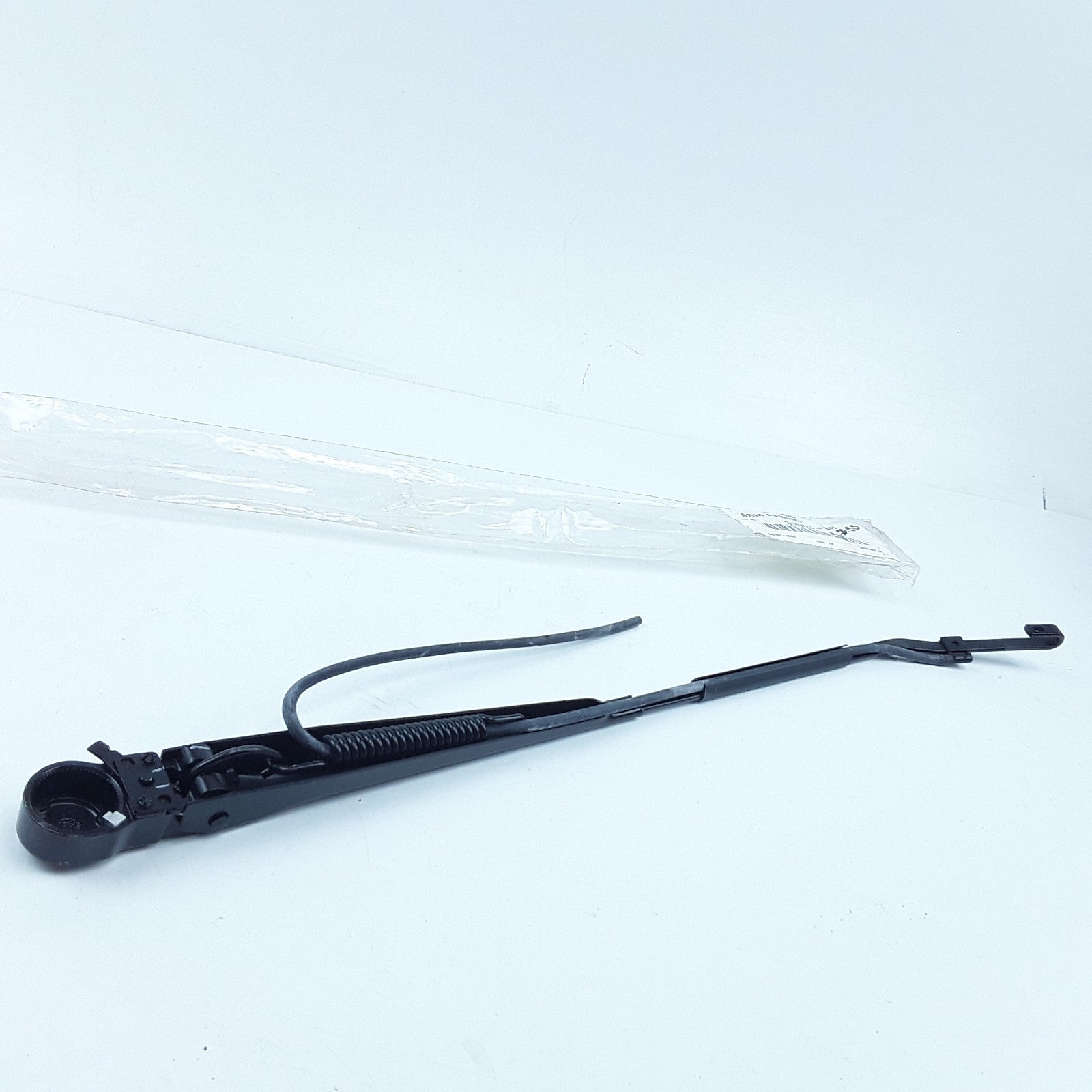 OEM International Front Wiper Arm RH613 LT 7400 IC Corporation 3200 2002-2025