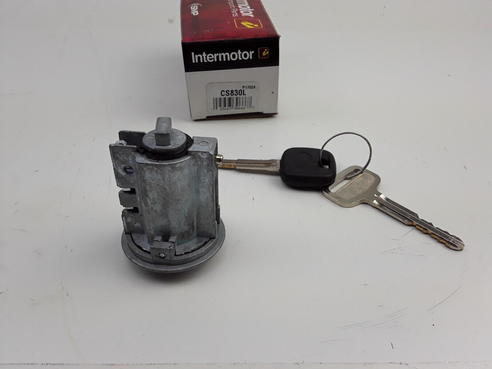 Ignition Lock Cylinder Fits Toyota Sienna 2003-2004, 2007 2008 2009 2010 - HotCarParts