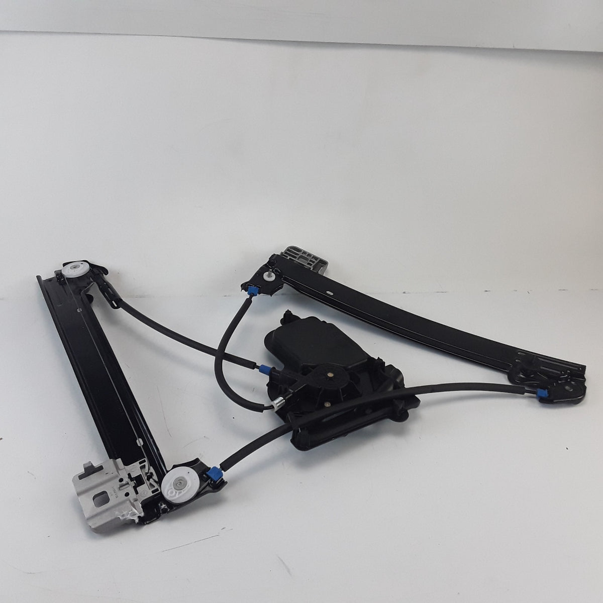 24-26 Tesla Model 3 Highland Front Right Window Regulator Motor OEM 1929918-00-A