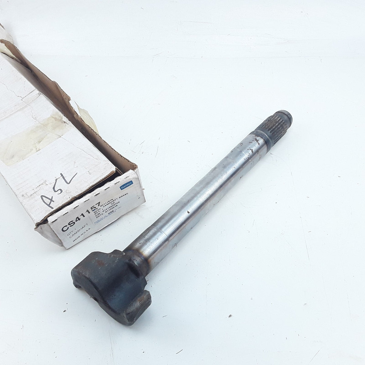 Rear Right Air Brake Camshaft Fits Meritor with 16-1/2" "Q" and "Q+" Brakes
