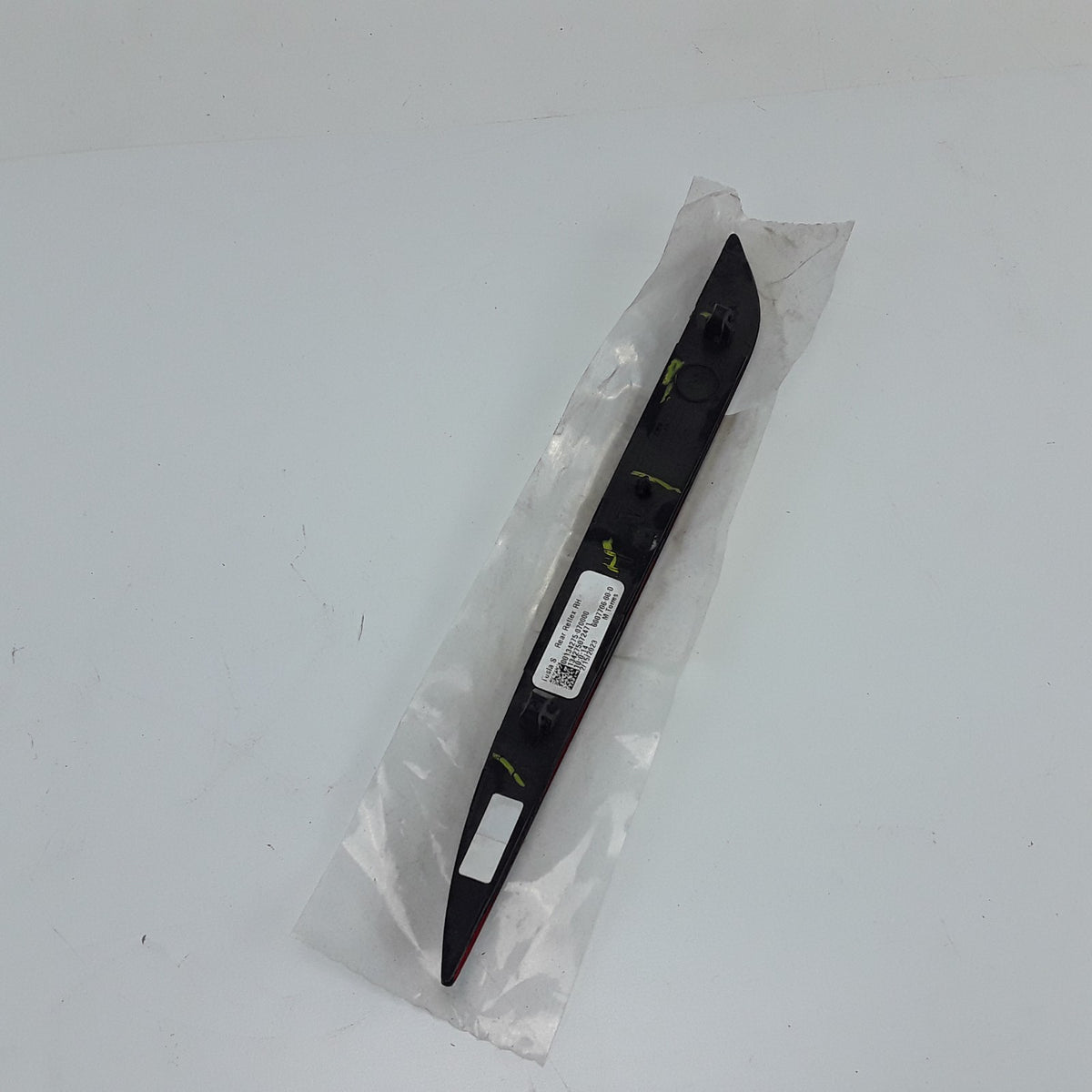 Model S 2012-2021 RH Rear Bumper Reflex Light 6007706-00-D Genuine OEM