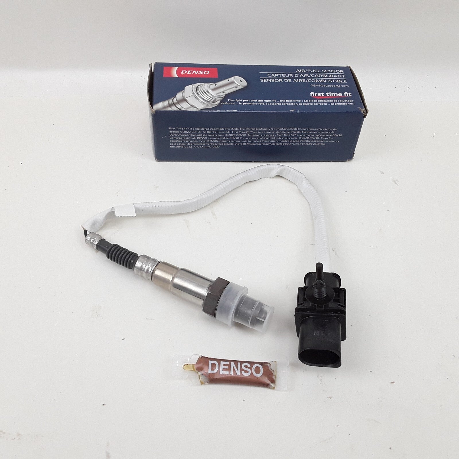 Air / Fuel Ratio Sensor Fits Ford E-150 2010 2011 2012 2014 Lincoln MKS 2010