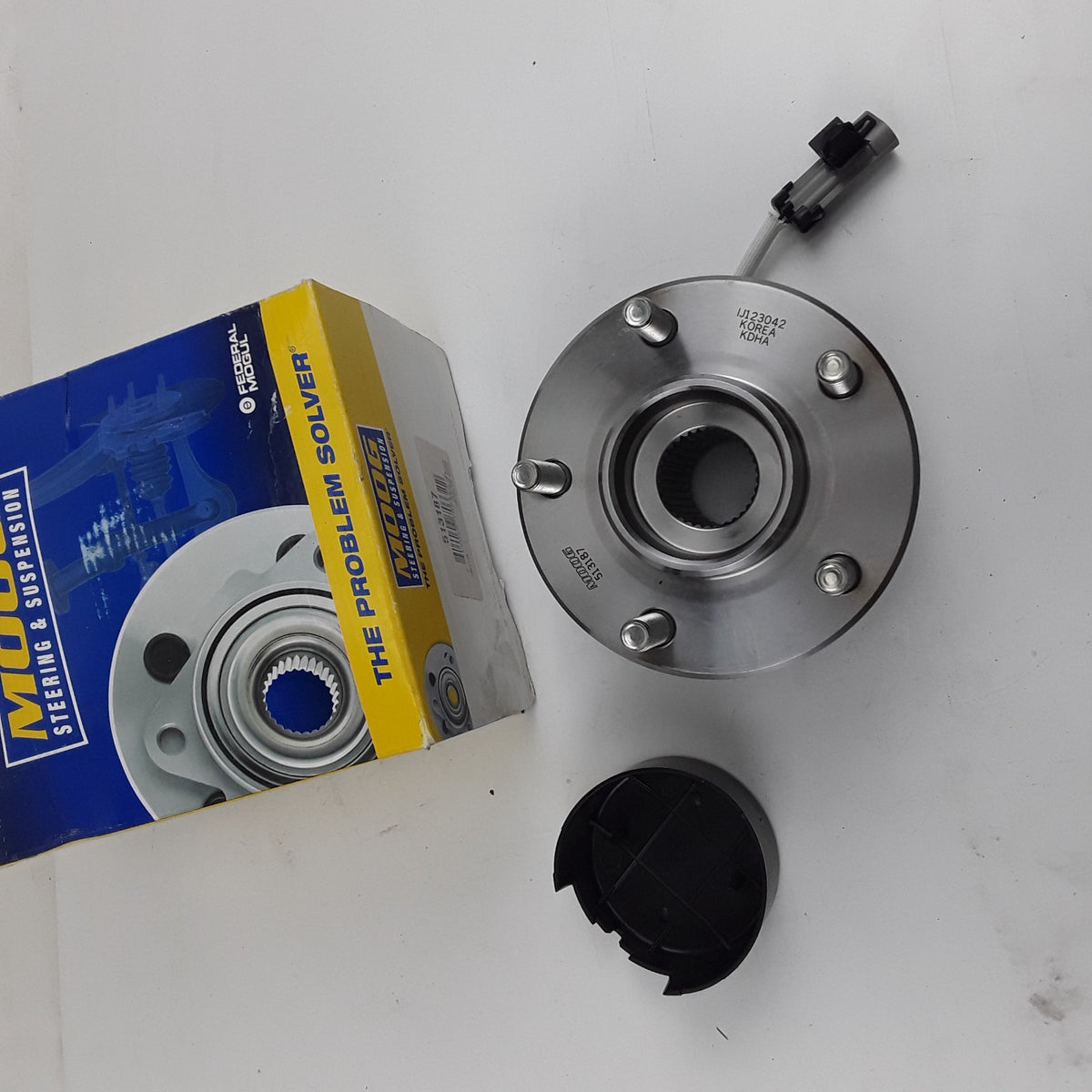 Wheel Bearing & Hub Fits Pontiac Oldsmobile Chevrolet Buick 2001 2002 2003-2007