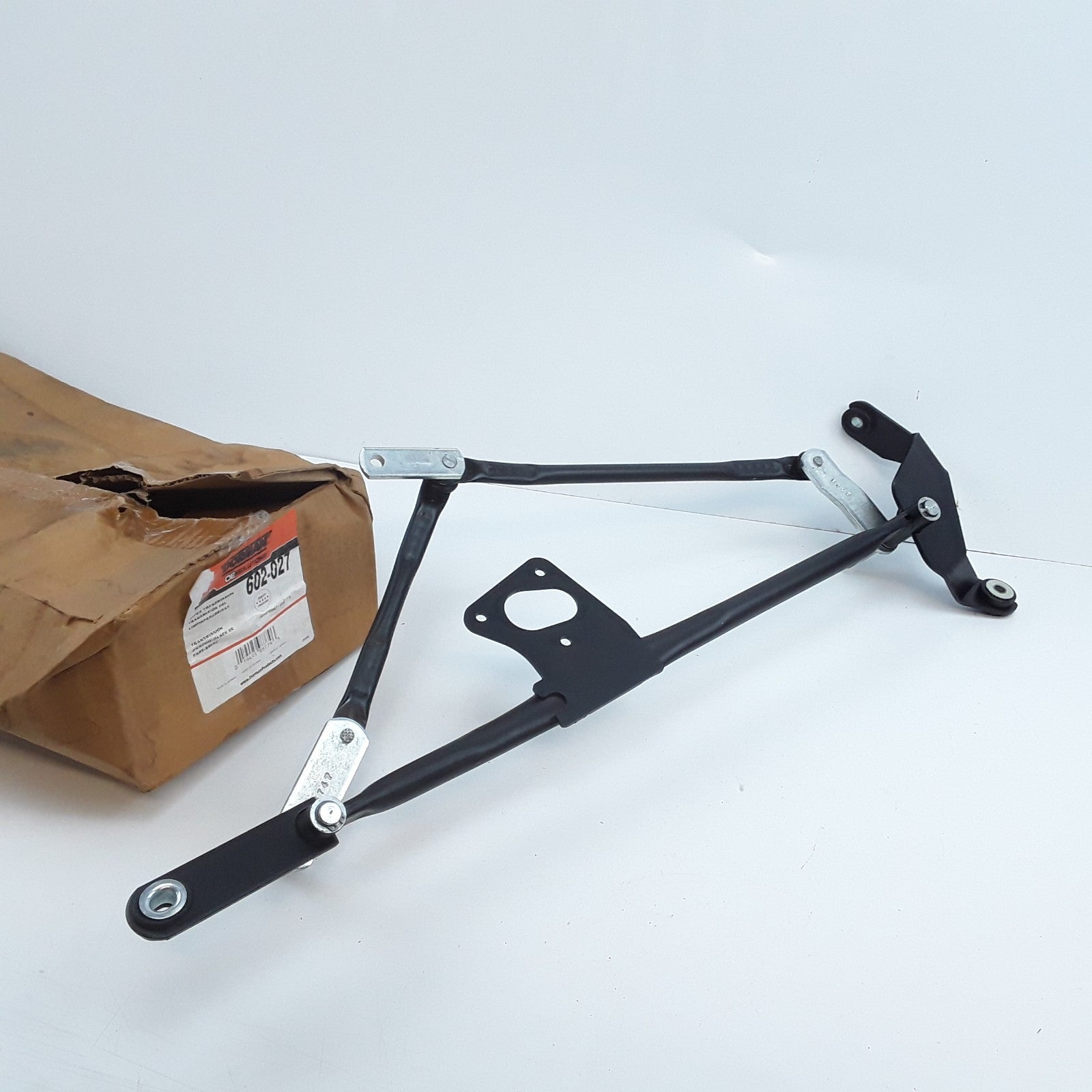 Windshield Wiper Transmission Fits Cadillac CTS (2008 2009 2010 2011 2012-2015)