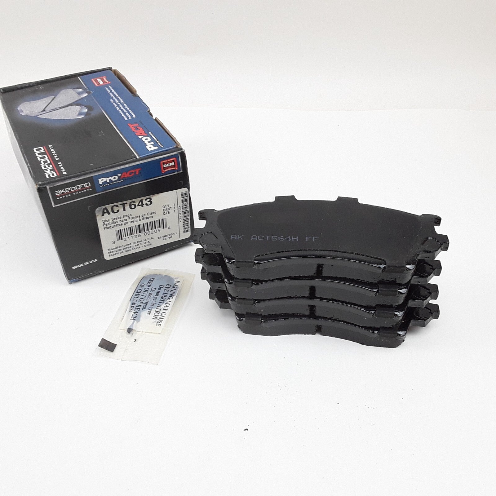 Front Disc Brake Pad Fits Mazda Millenia 1995 1996 1997 1998 1999 2000 2001 2002