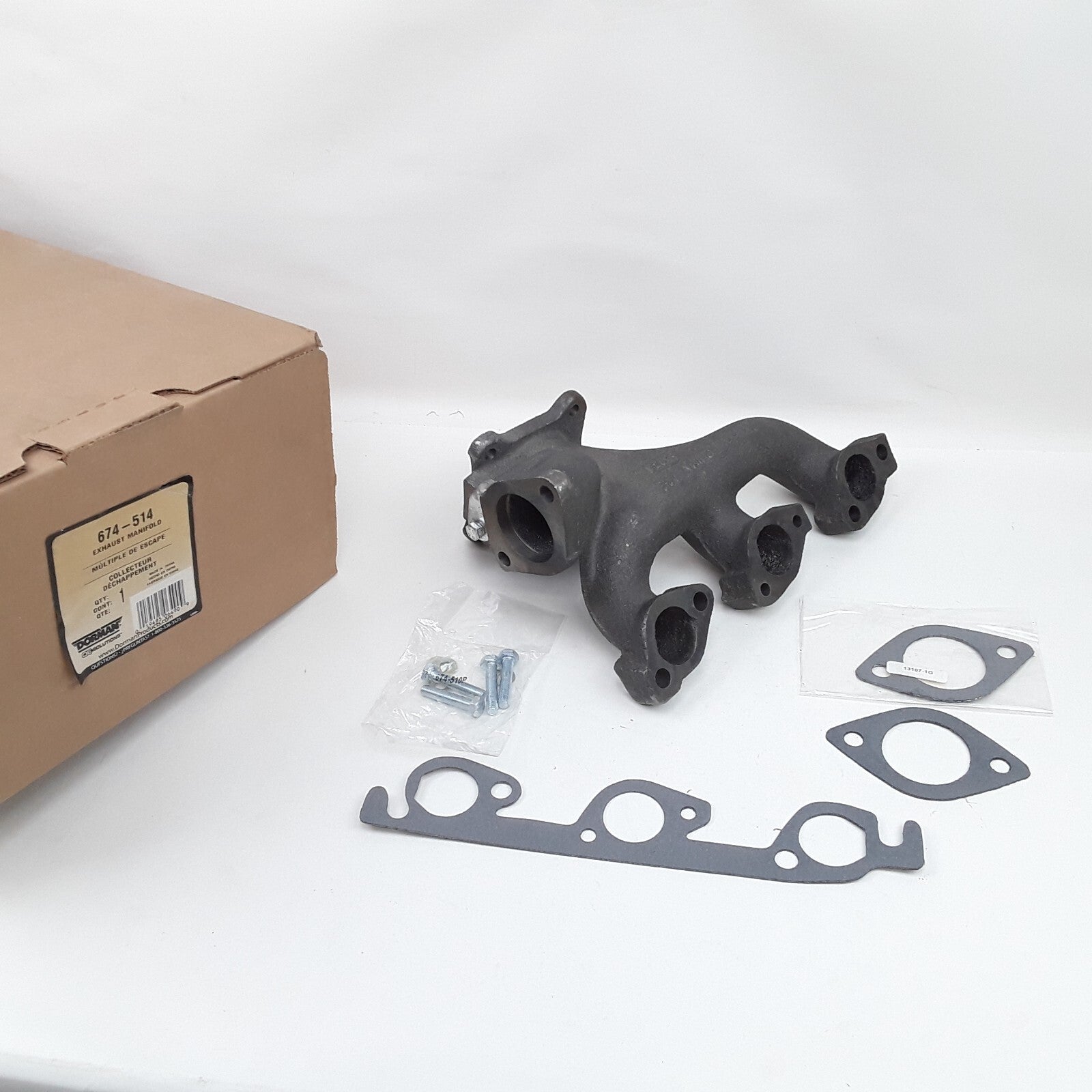 Dorman 674-514 Rear Exhaust Manifold Fits Chrysler Dodge Plymouth (1996-2000)