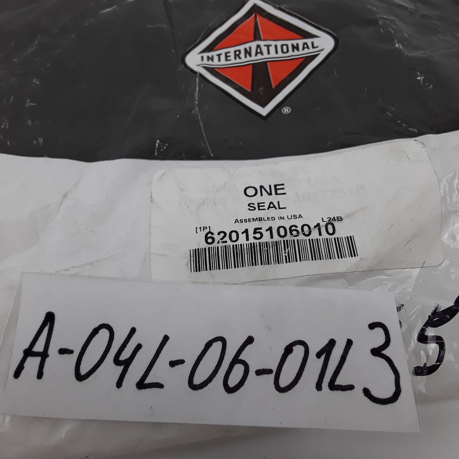 OEM Rear Engine Main Seal Kit Fits Maxxforce 11,13 2007 2008 2009 2010 2011-2014