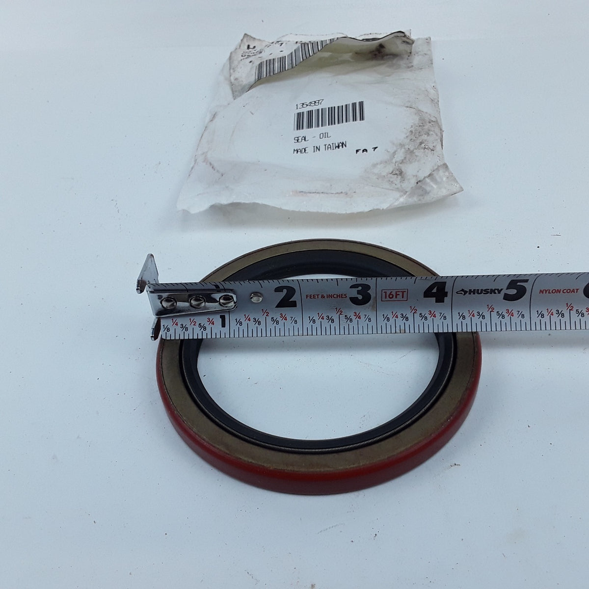 Oil Seal Fits Hyster J40XM2 E65XM2 S60XM J55XM2 J50XM2 J50Z E50Z J60XM2 Forklift
