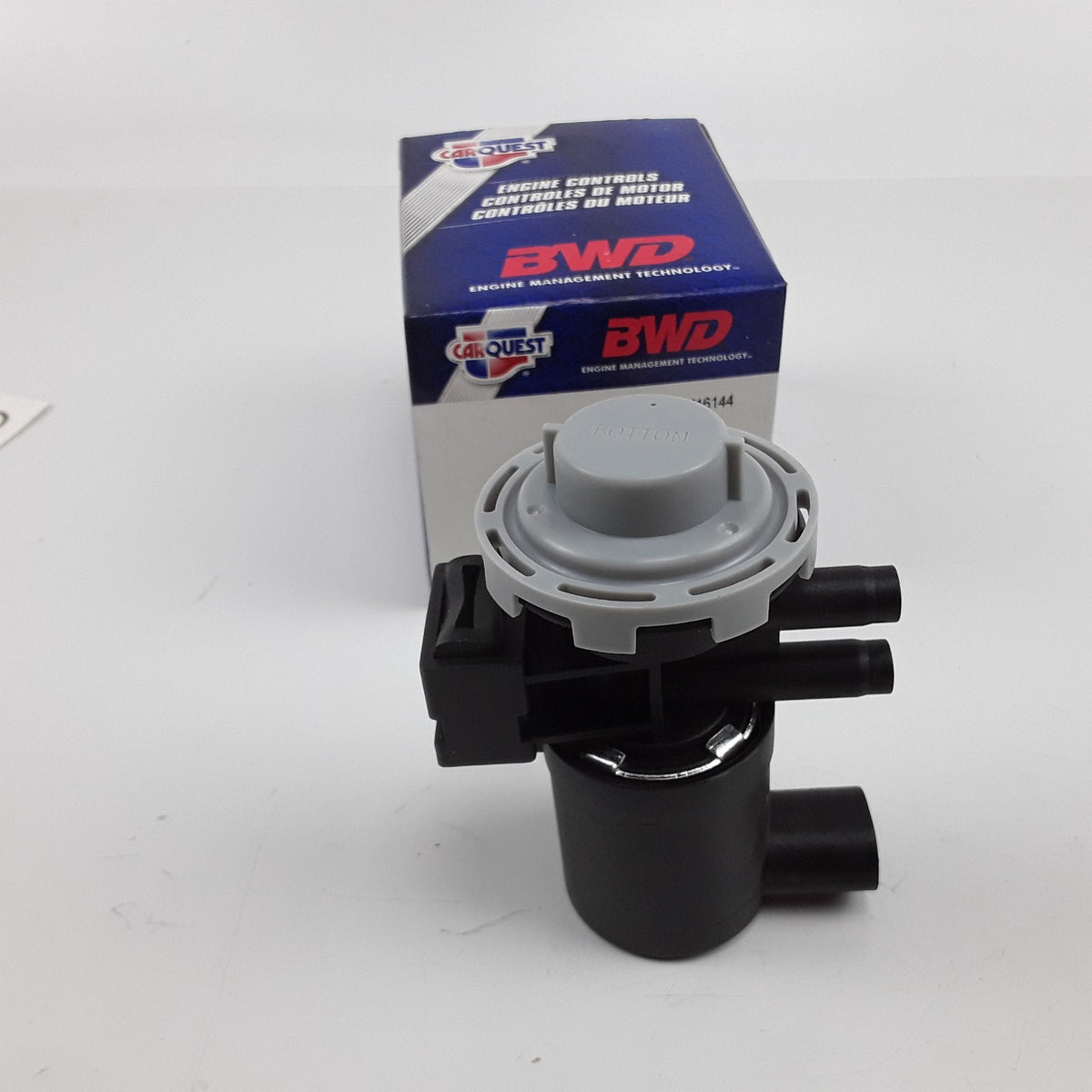 Vapor Canister Purge Solenoid Fits Jeep Grand Cherokee , Liberty 2002 2003 2004