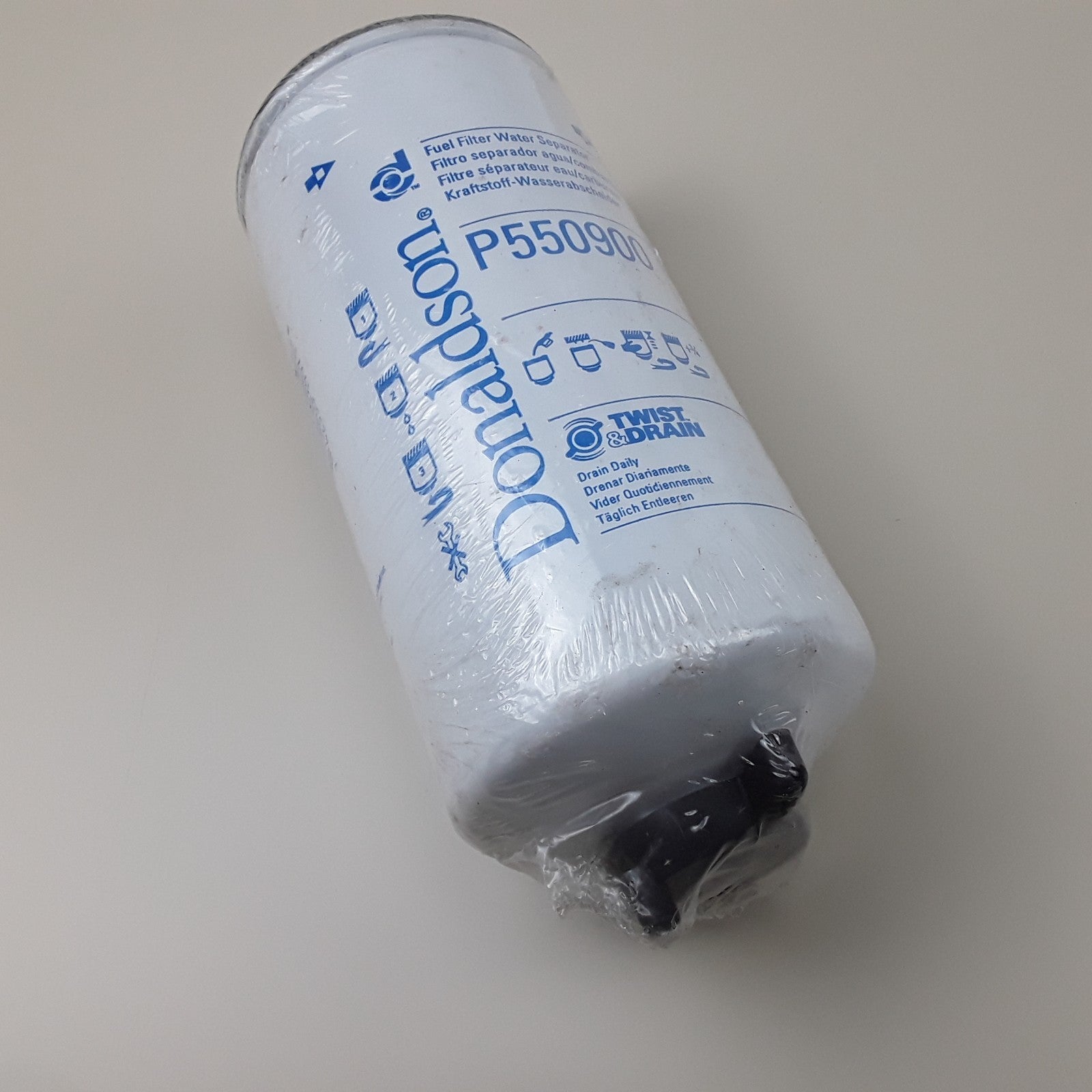 Donaldson P550900 Fuel Filter Water Separator For Western Star, Sterling Truck
