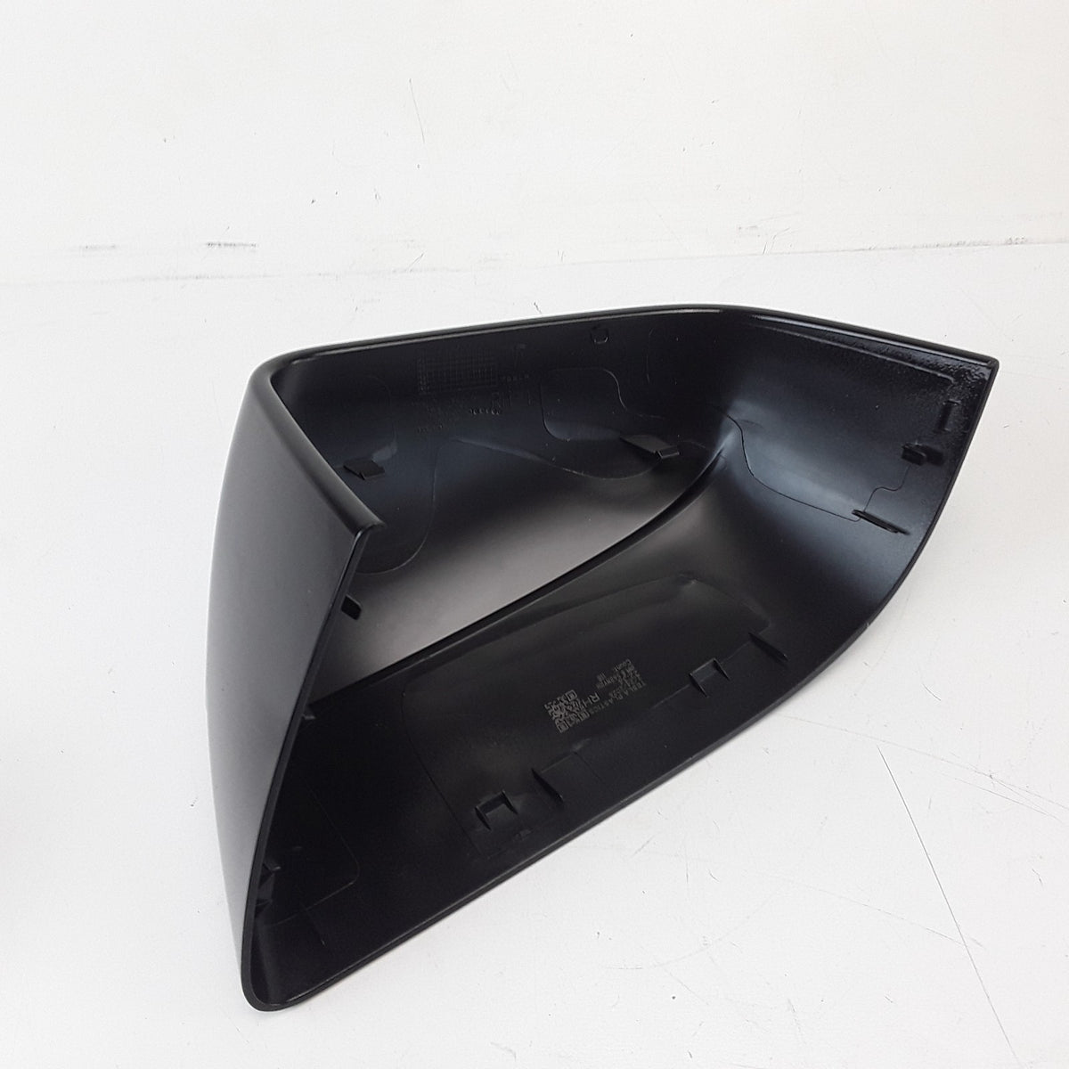 1963539-58-B Right Side Mirror Skull Cap Diamond For Tesla Model Y 2025 OEM New