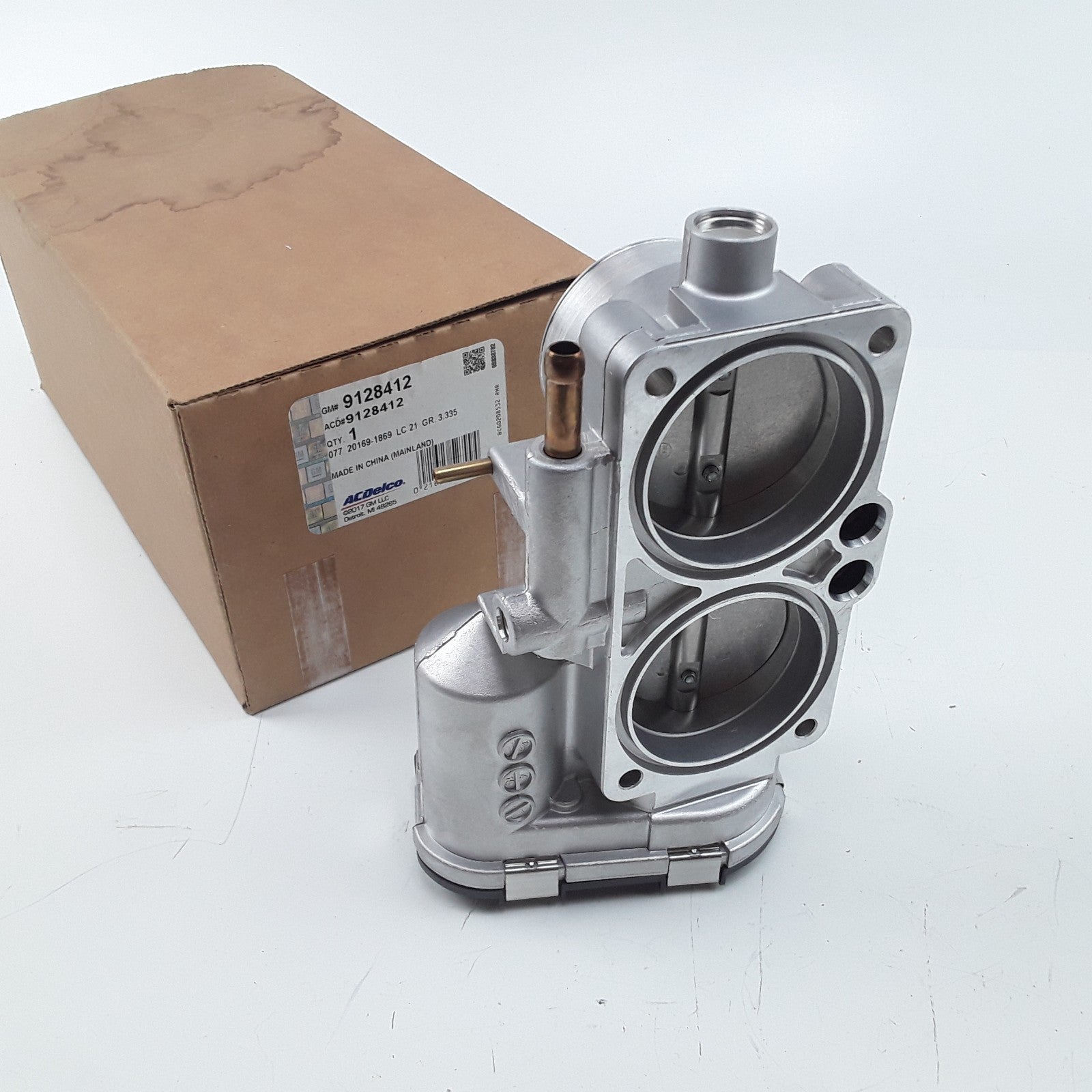 Fuel Injection Throttle Body Fits Cadillac Catera 1999-2001 CTS 2003-2004