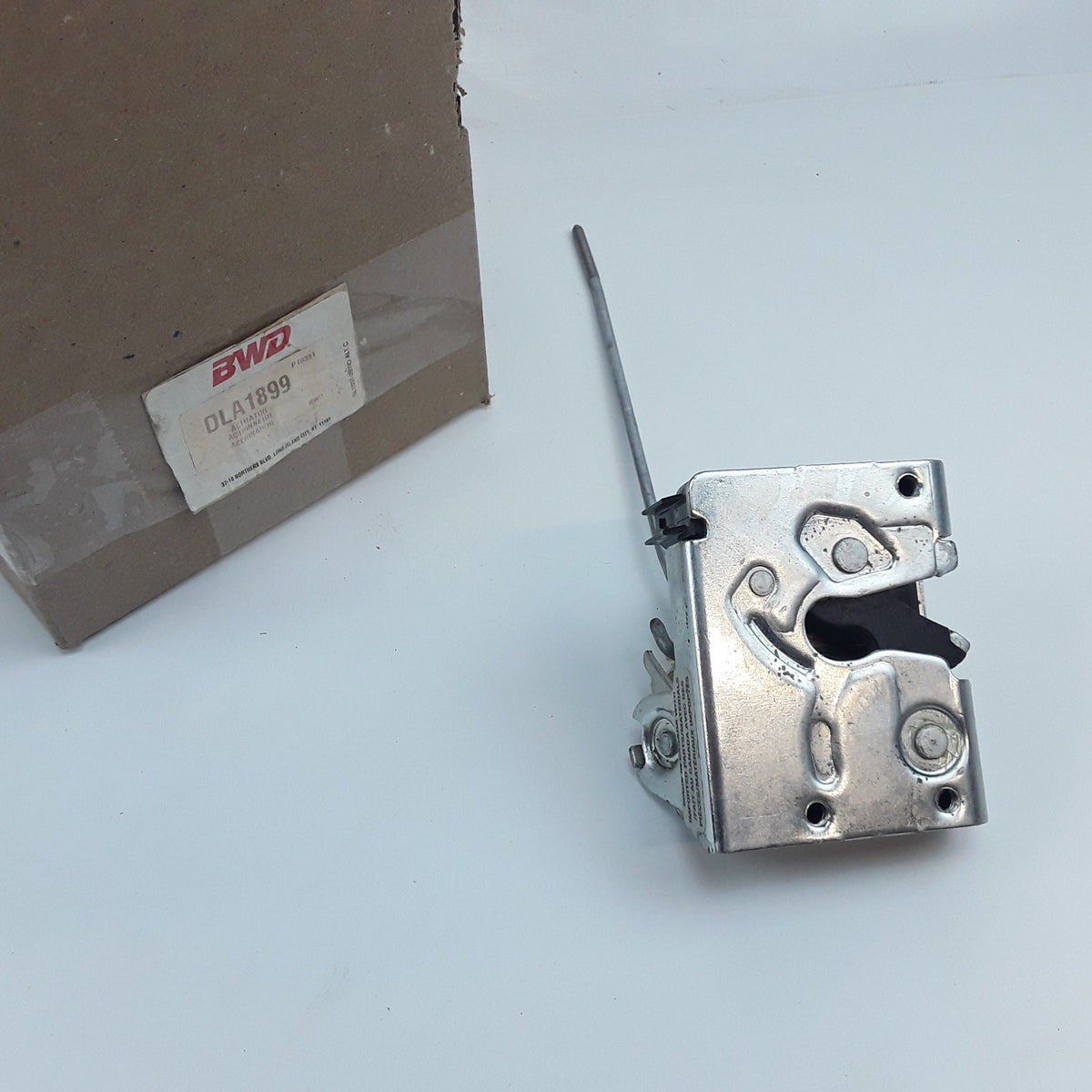 Rear Power Door Lock Actuator Fits Mercury Mariner Ford Escape (2001 2002-2007)