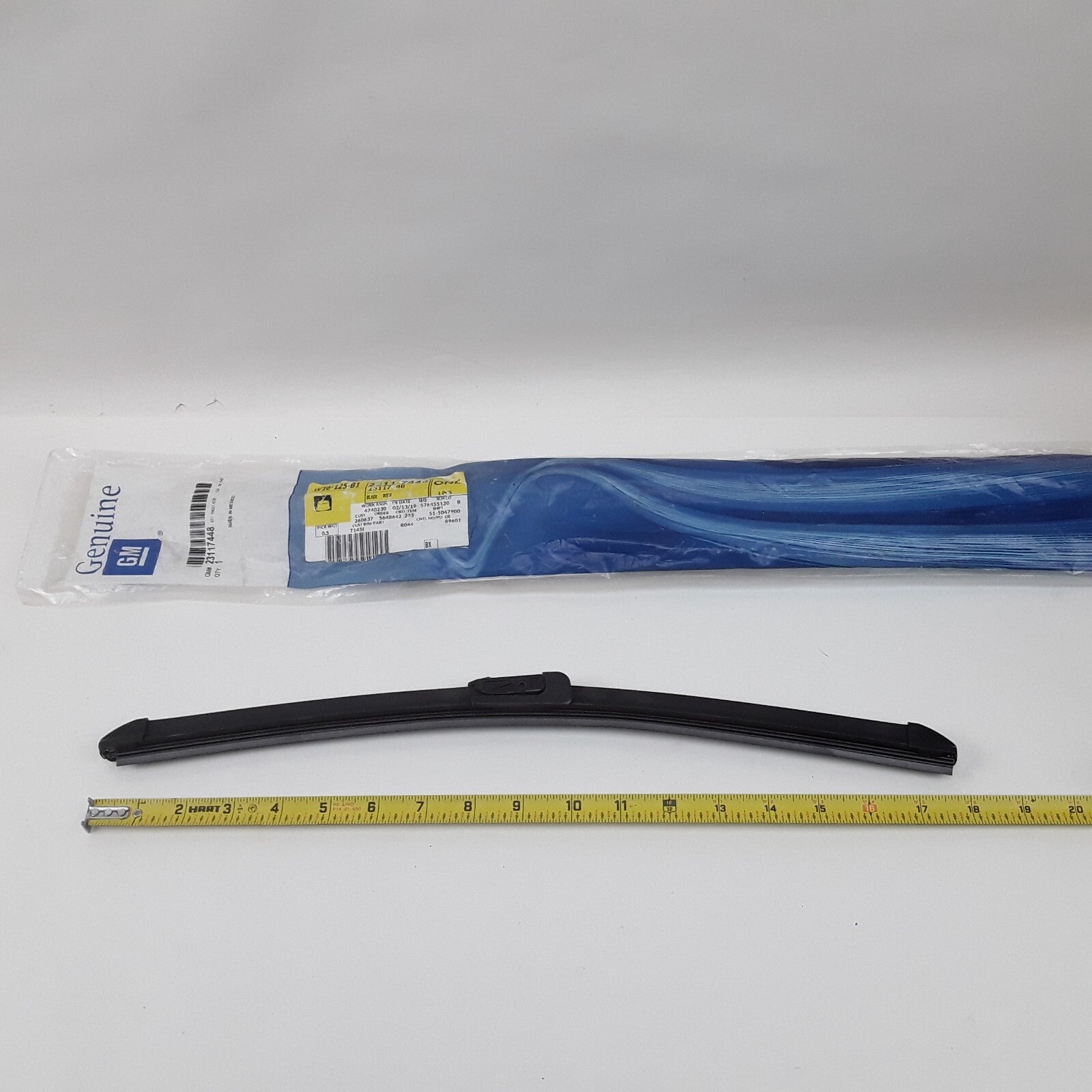 Windshield Wiper Flat Blade for Maserati Tesla Saturn Lincoln Chevrolet 2008-23