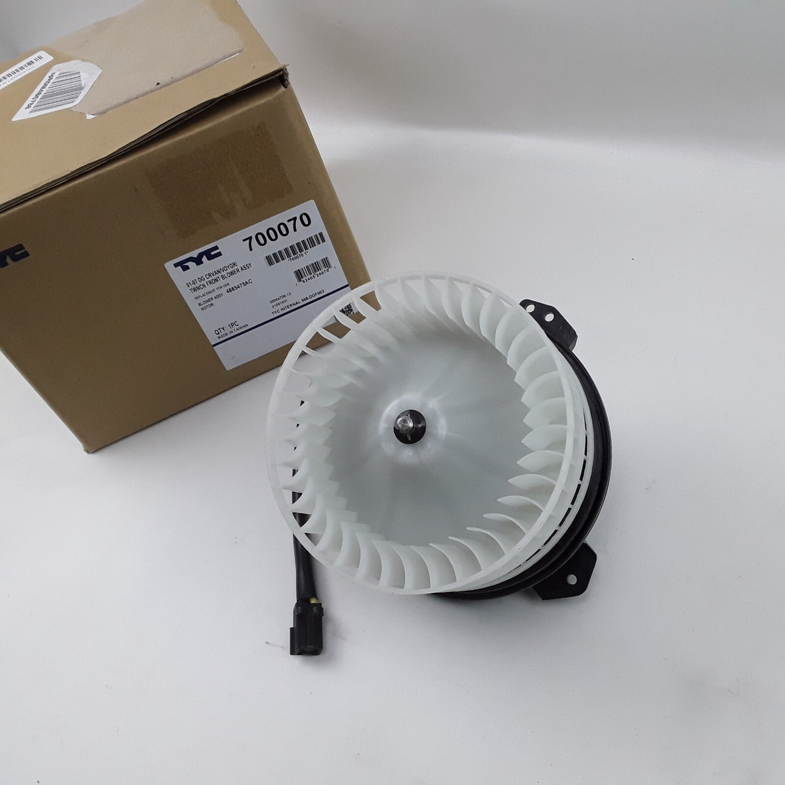 TYC 700070 Blower Assembly Fits Dodge Caravan Chrysler Pacifica (2001-2008)