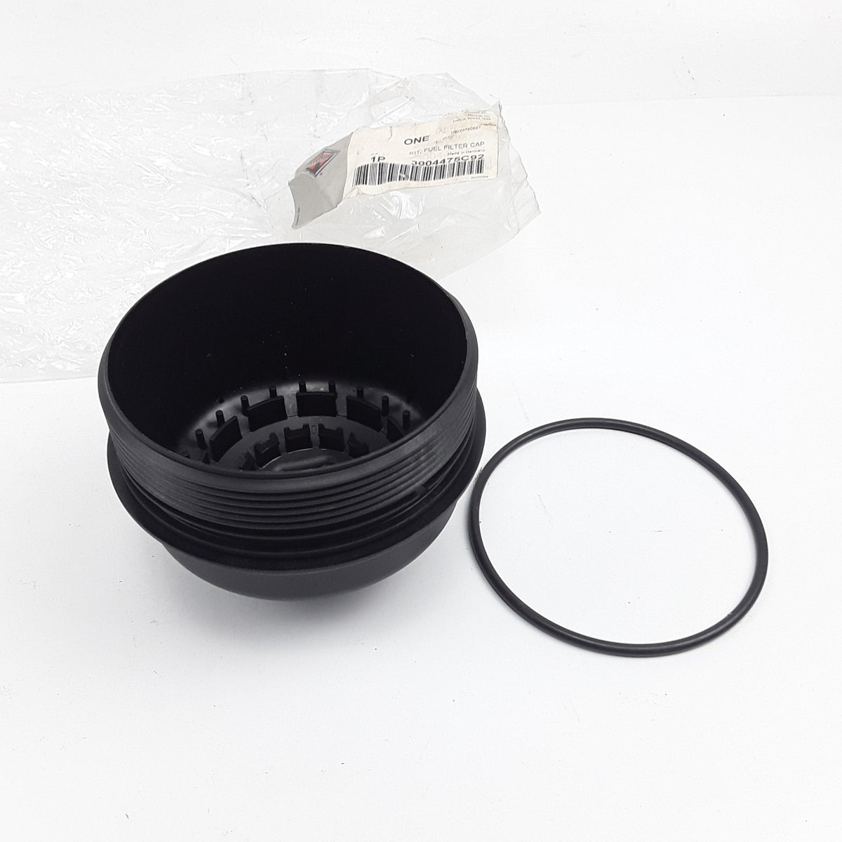 OEM International 3004475C92 Fuel Filter Cap Fits Navistar International Trucks
