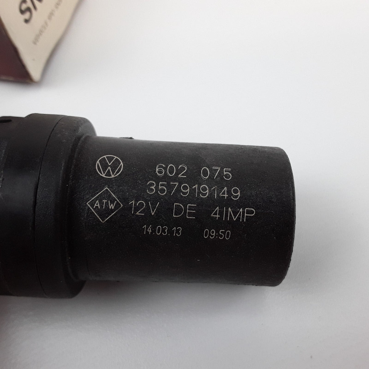 357919149 Transmission Vehicle Speed Sensor Fits Volkswagen 1.8L 2.0L 2.5L 2.8L