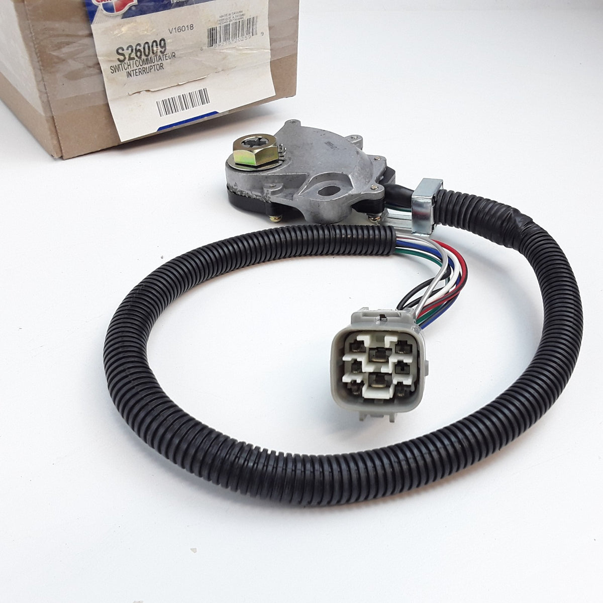 Neutral Safety Switch Fits Jeep Cherokee (1997 1998 1999 2000 2001) BWD S26009