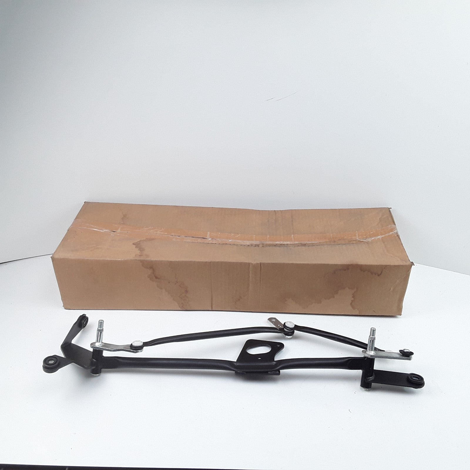 Dorman 602-027 Windshield Wiper Transmission Fits Cadillac CTS (2008 2009-2015)
