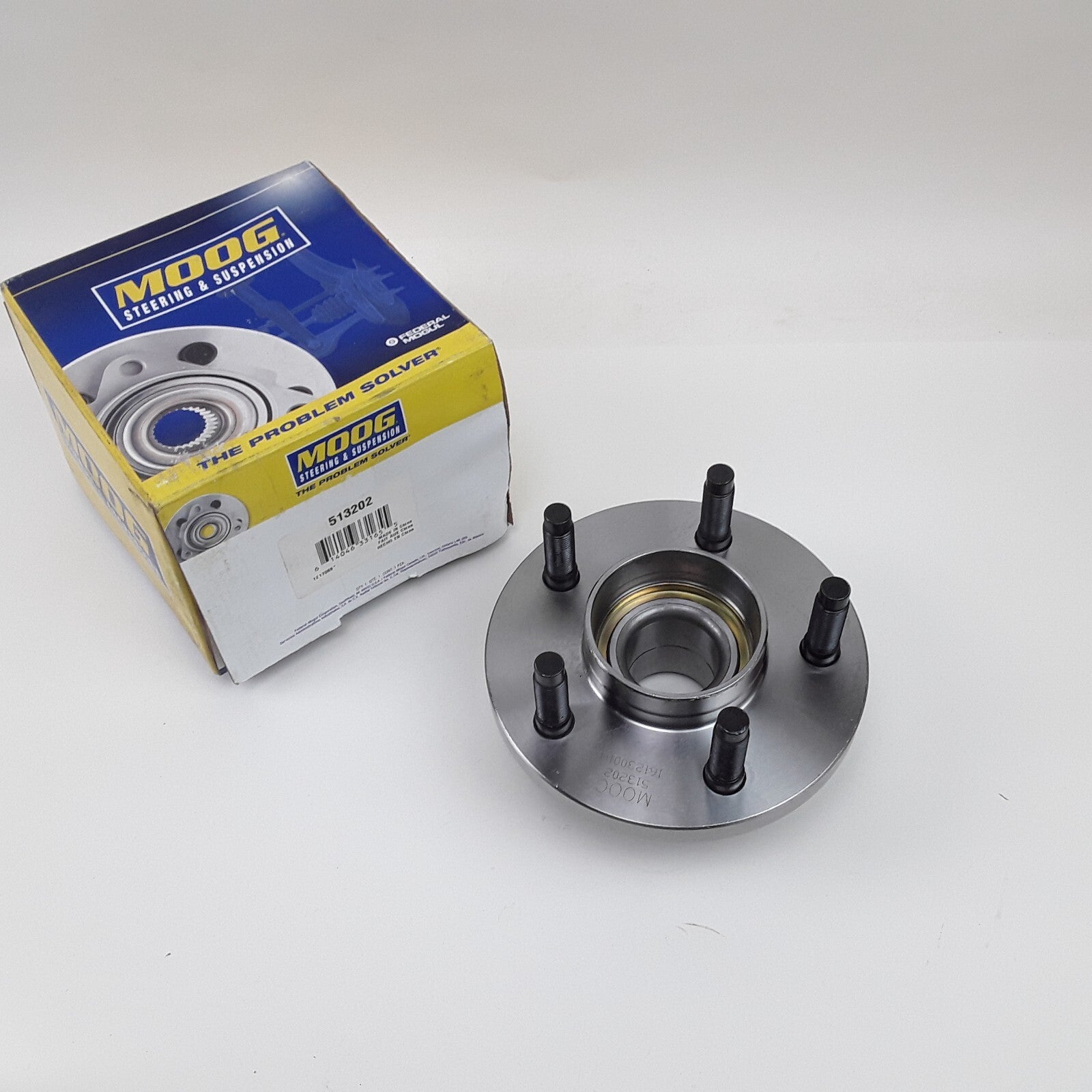 Front Wheel and Hub Fits Mercury Grand Marquis, Ford Crown Victoria 1997-2002