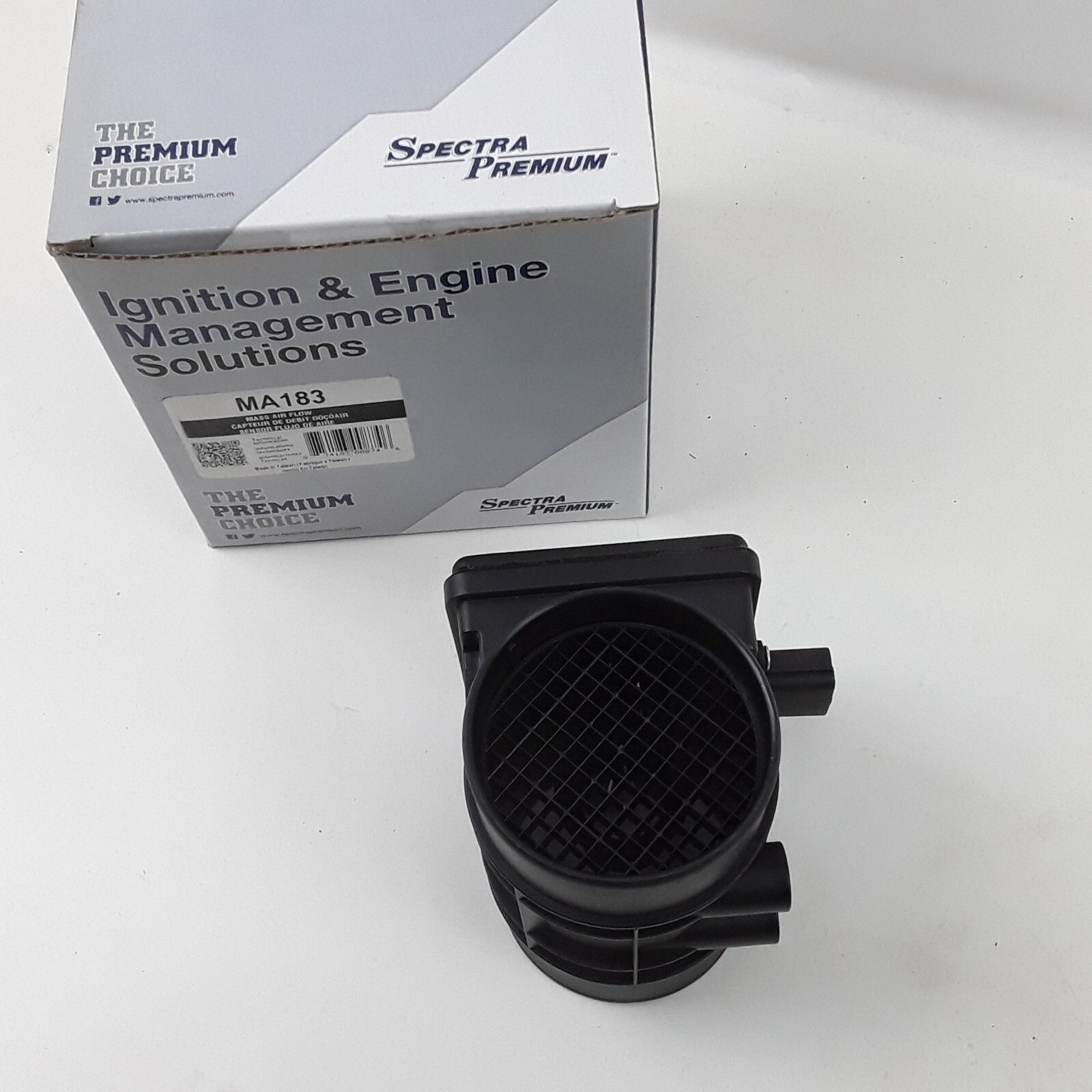 Spectra Premium MA183 Mass Air Flow Sensor Fits Chevrolet Mazda Suzuki 1992-2008