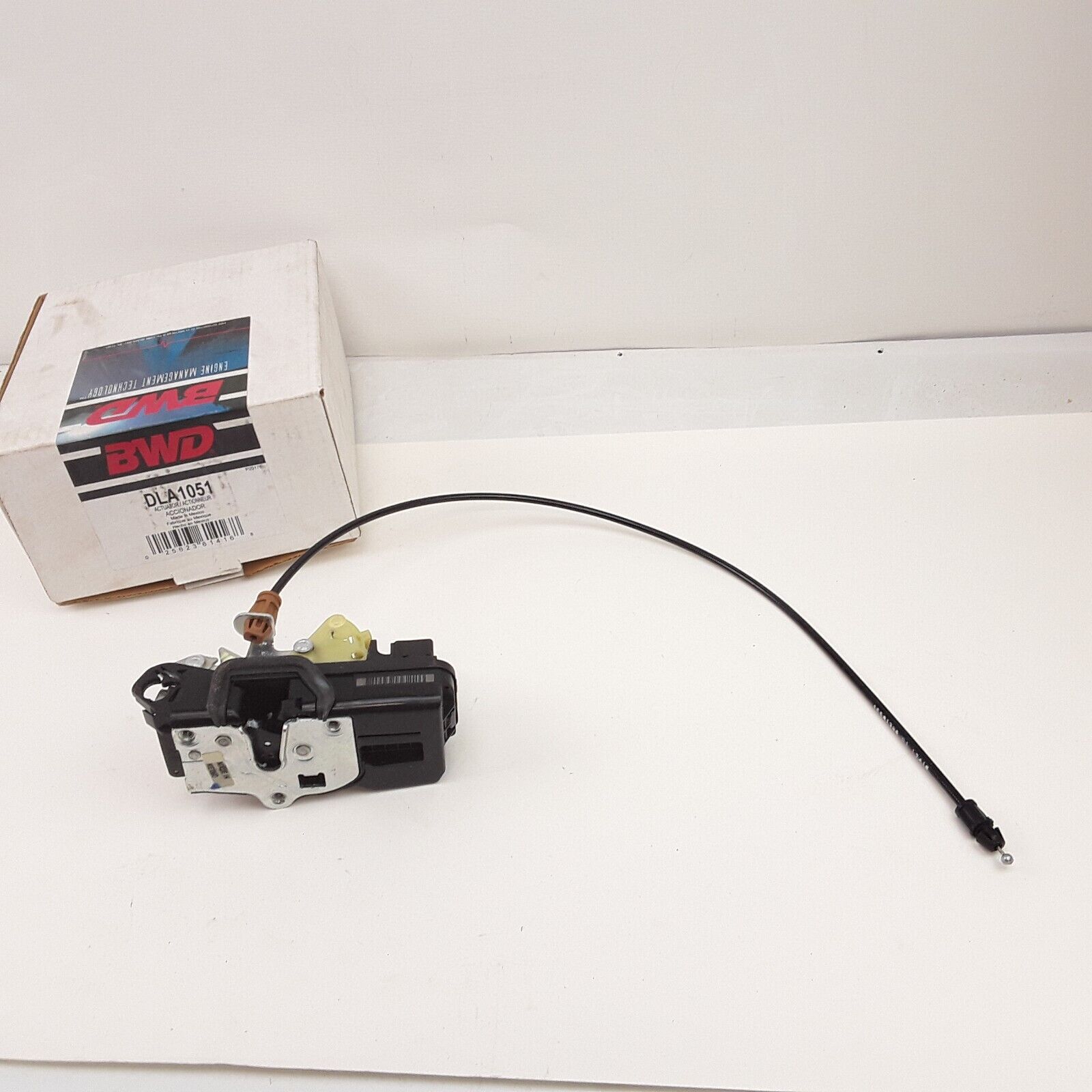 Front Right Door Lock Actuator for Cadillac Chevrolet GMC 2007 2008 2009