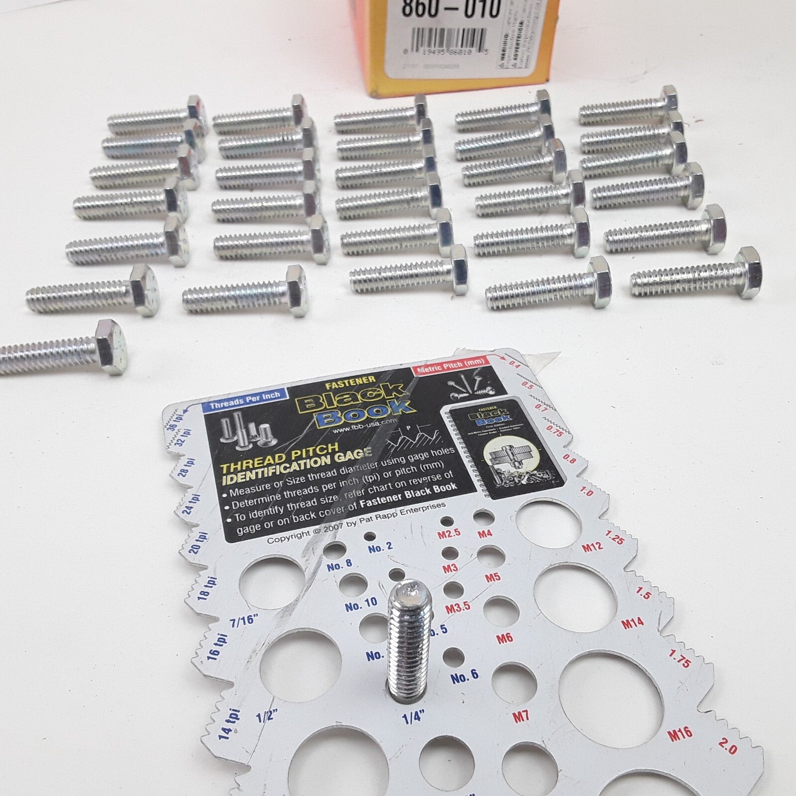 32 Multi-Purpose Car Truck Steel Bolt Cap Screw-Hex Head-Grade 8- 1/4-20 x 1 In