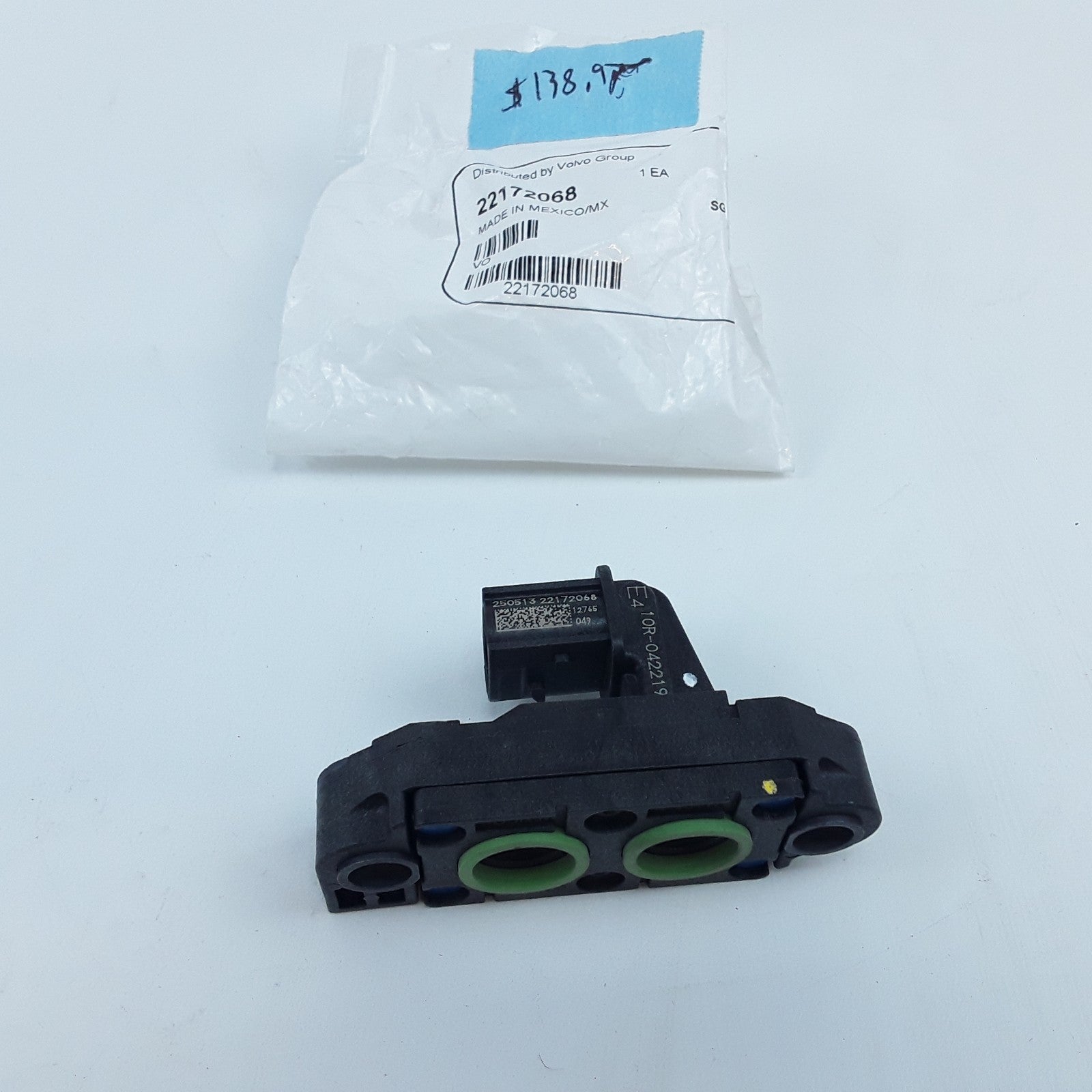 Genuine OEM Volvo 22172068 Power Steering Pressure Sensor For Volvo Mack Trucks