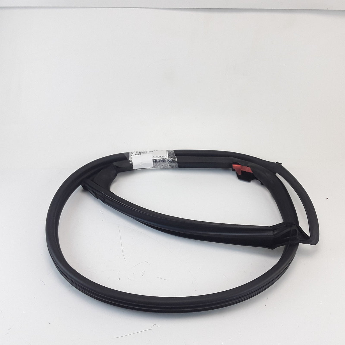 For Tesla Model S 2021-2025 Rear Right Primary Body Seal OEM 1606735-00-E