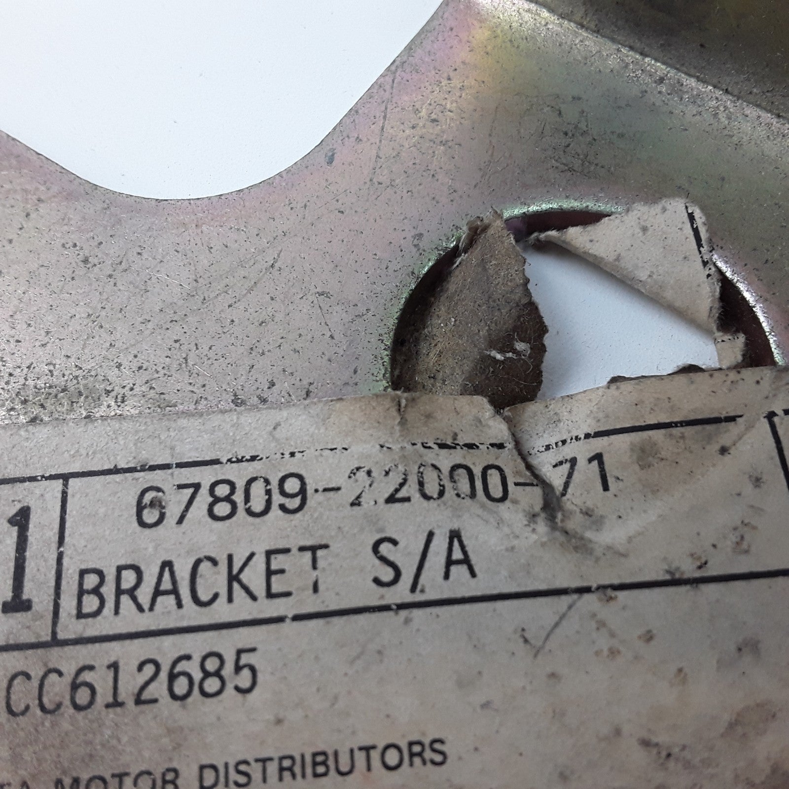 Toyota 67809-22000-71 Motor Distributors Bracket Assembly Heavy Duty