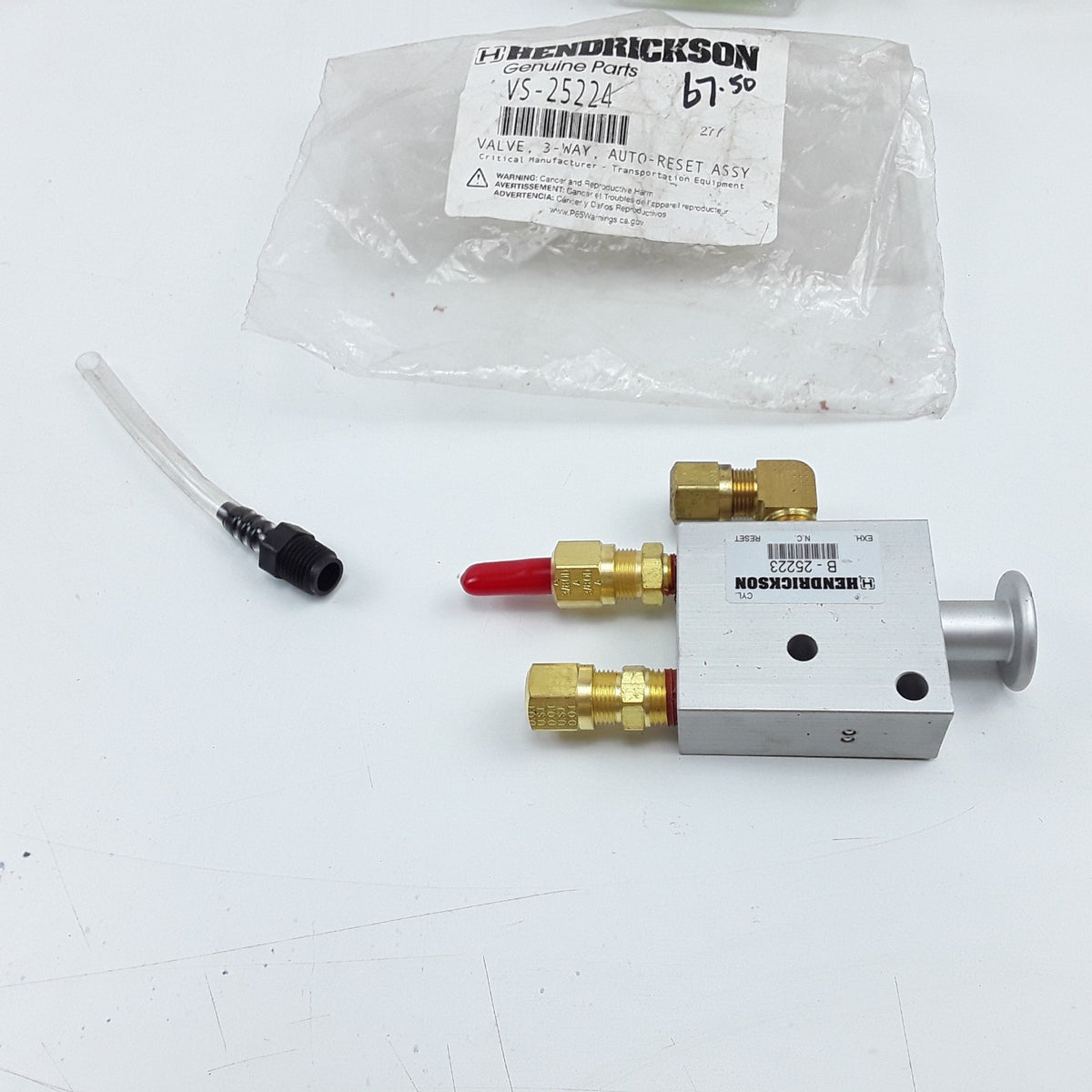 Hendrickson VS-25224 3-Way Auto Reset Air Brake Valve with Fittings For Kenworth